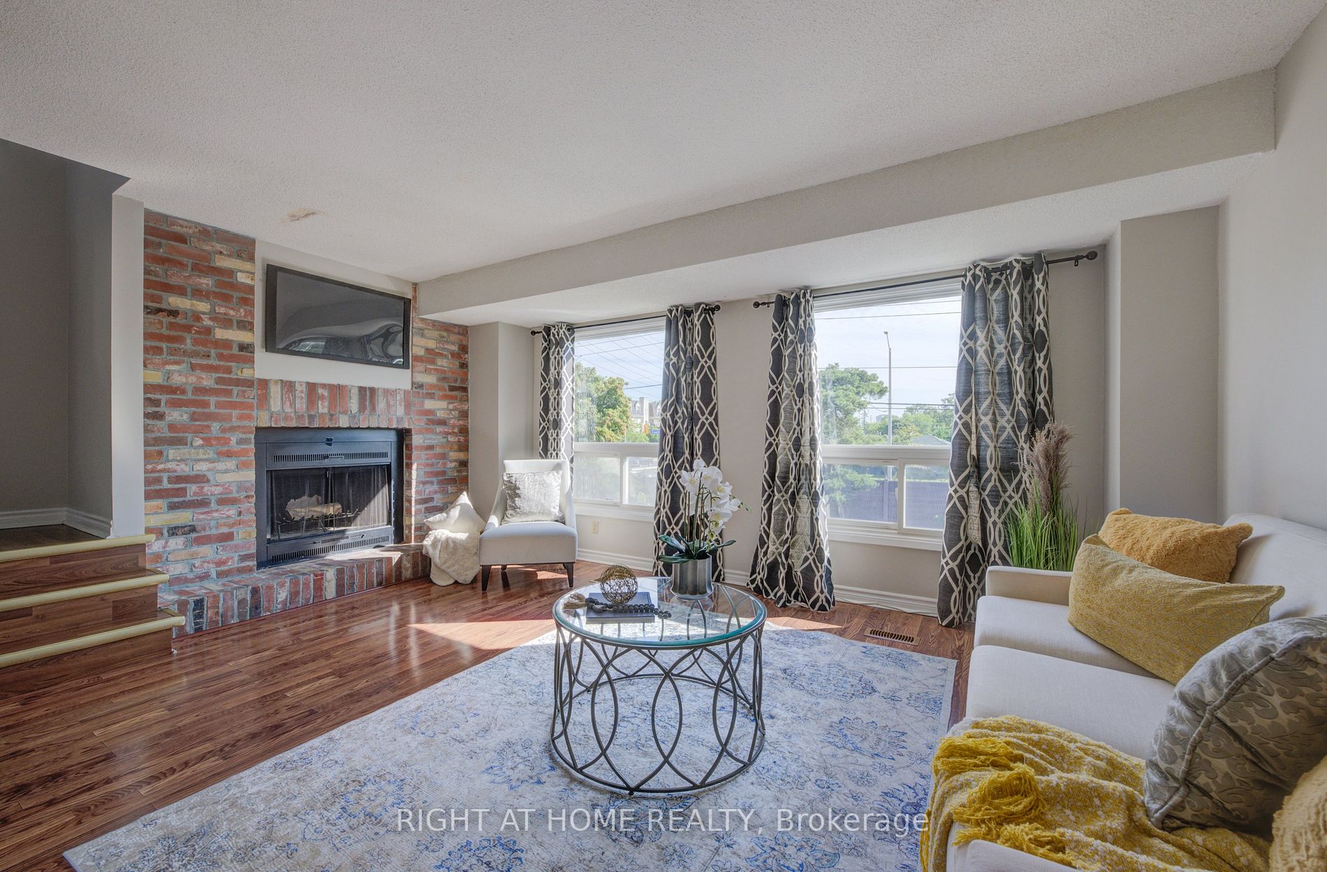 3345 Silverado Dr, #65