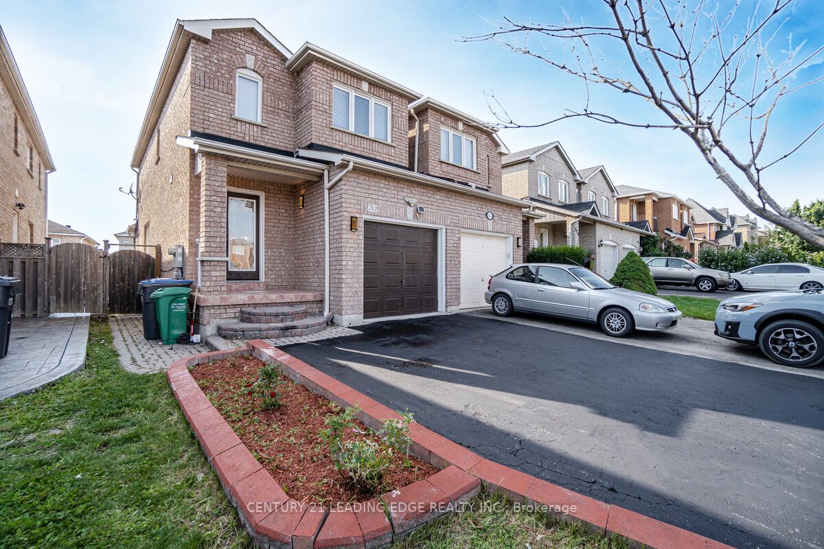 835 Othello Crt