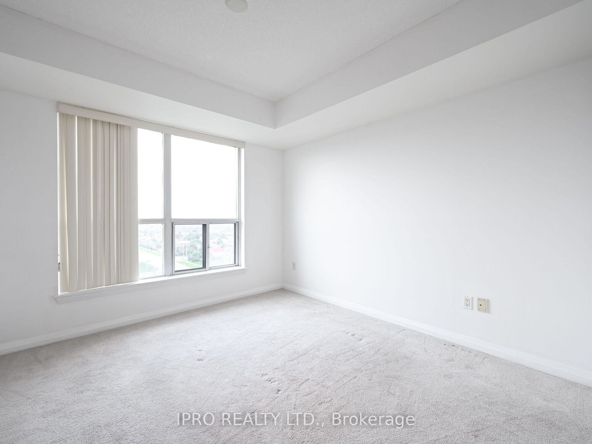 220 Forum Dr, #1012
