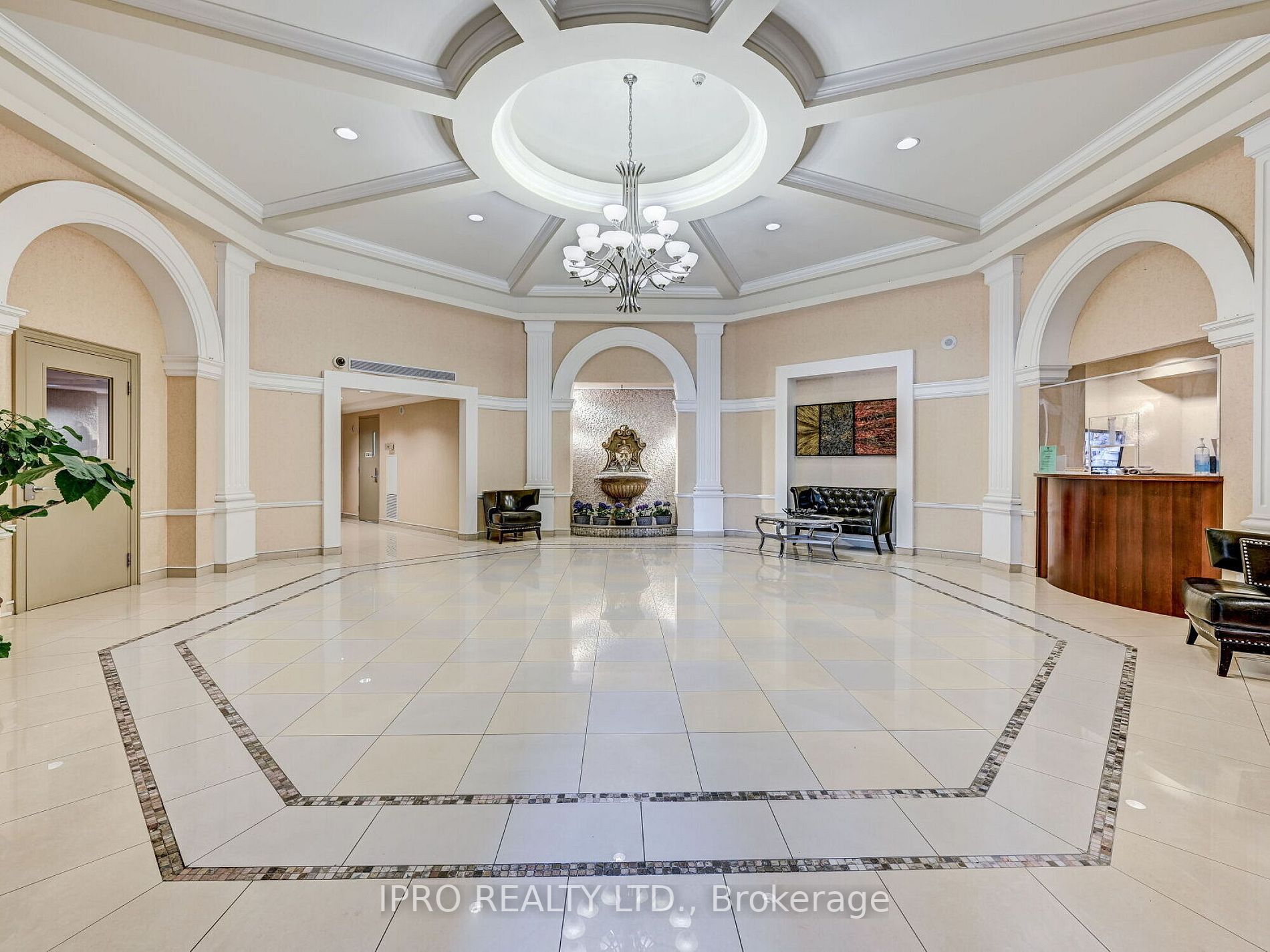 220 Forum Dr, #1012