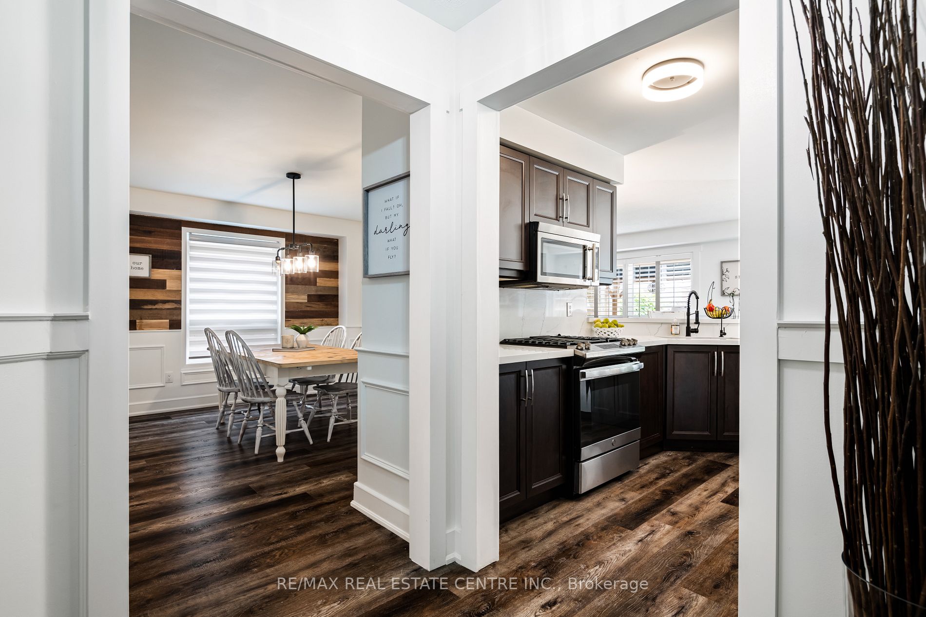 18 Belmont Boulevard
