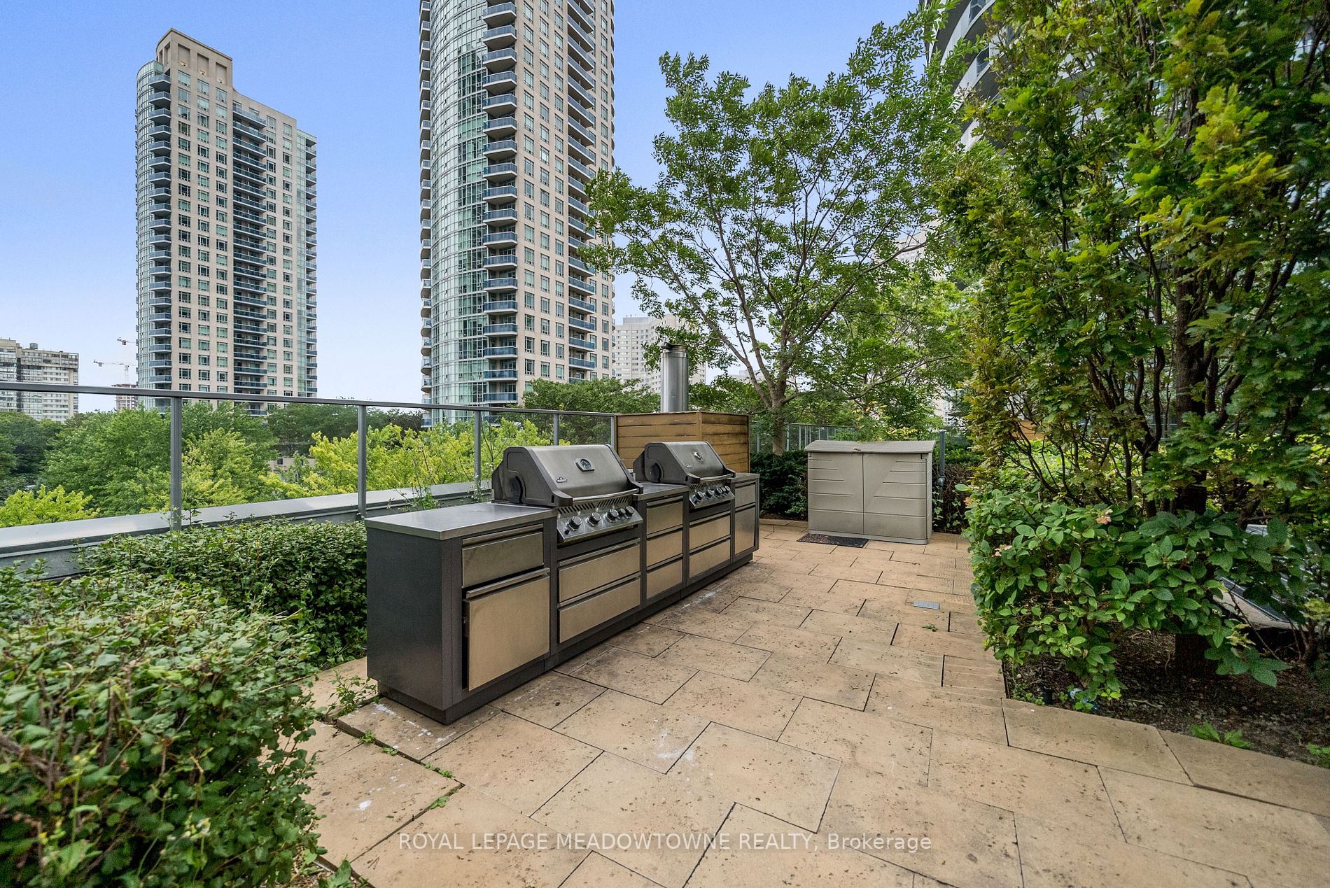 50 Absolute Ave, #405