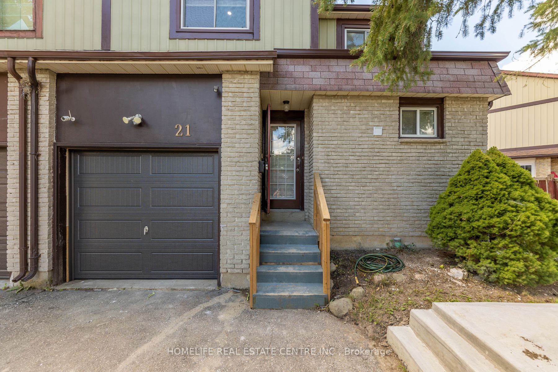 21 Mount Pleasant Dr