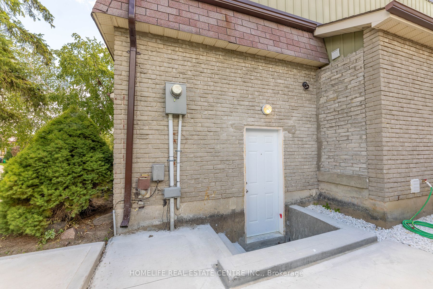 21 Mount Pleasant Dr