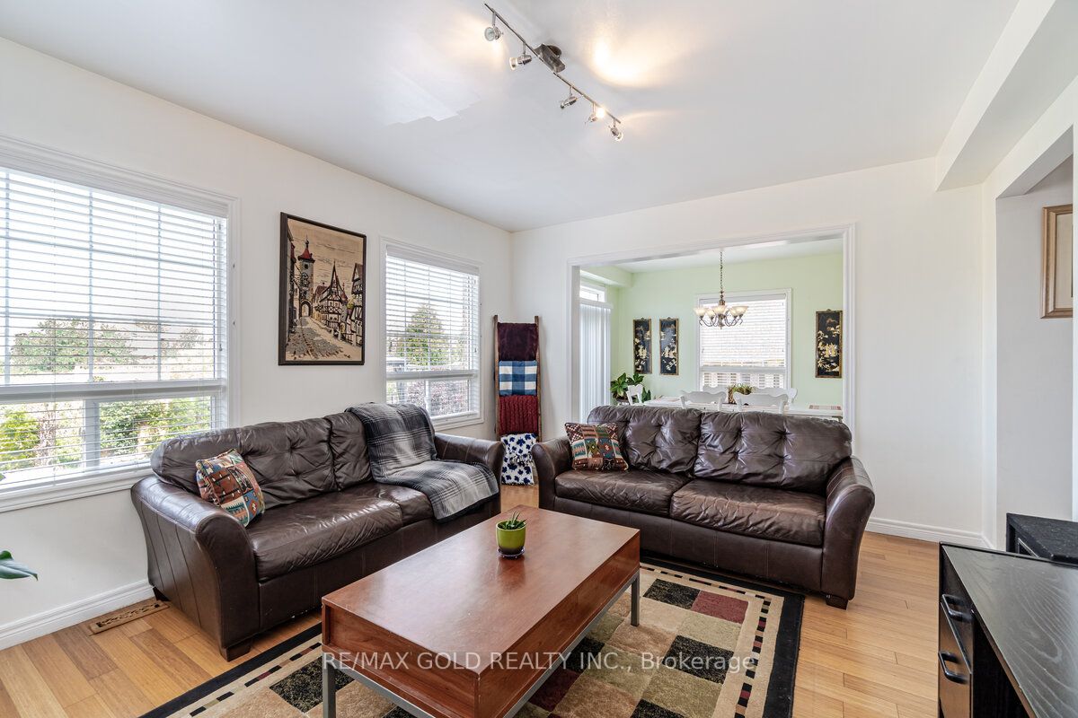 Listing W6736418 - Large Photo # 9