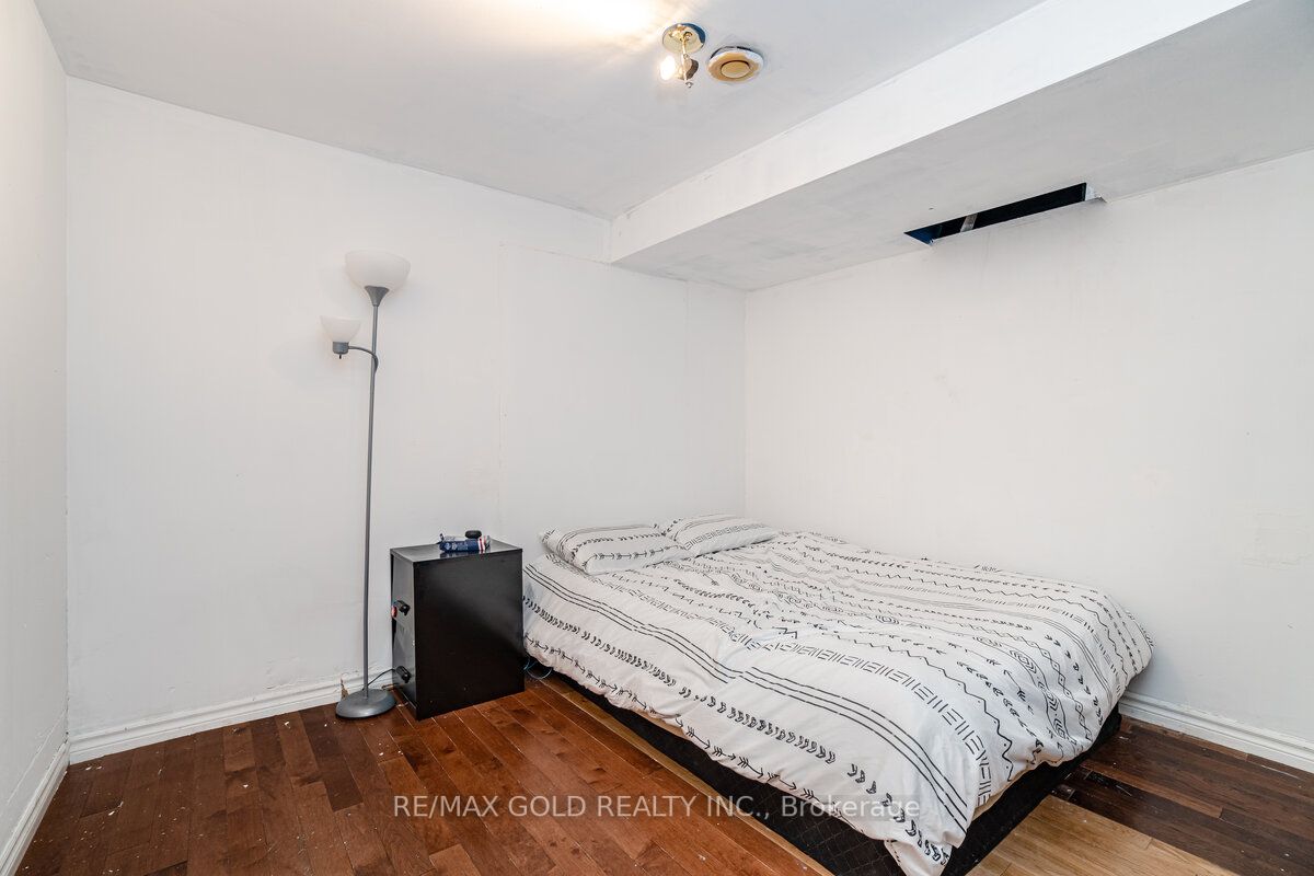 Listing W6736418 - Large Photo # 34