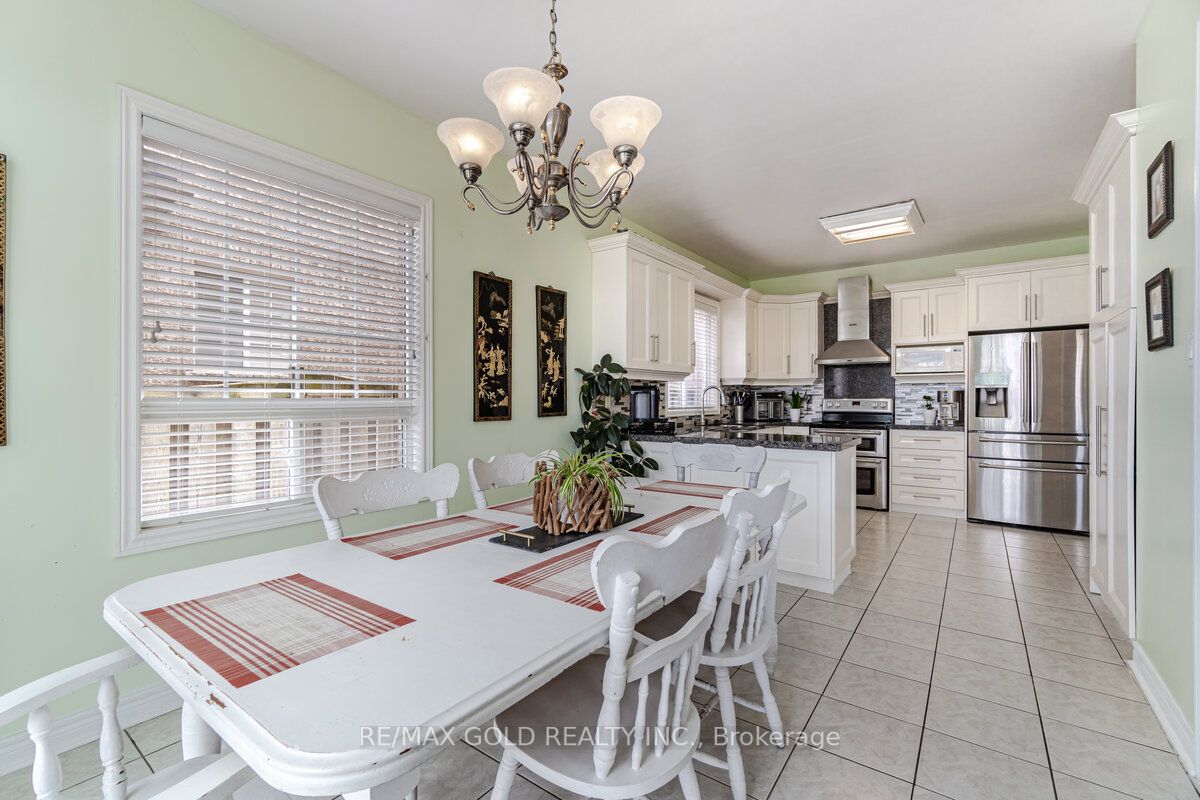 Listing W6736418 - Large Photo # 19