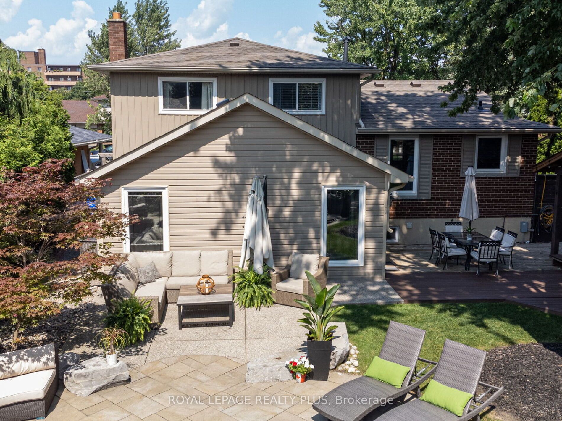 417 Highside Drive