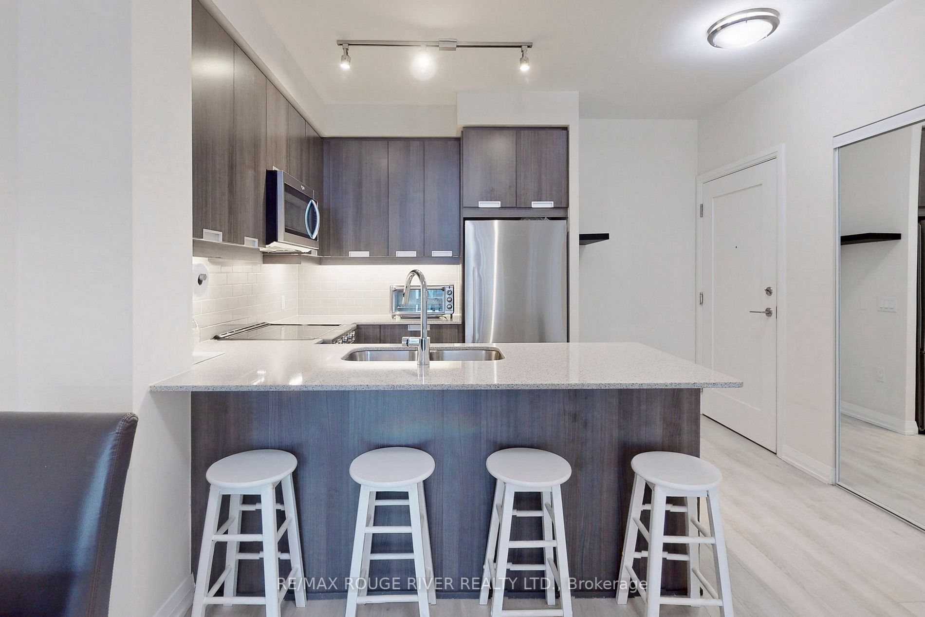 65 Watergarden Drive #201