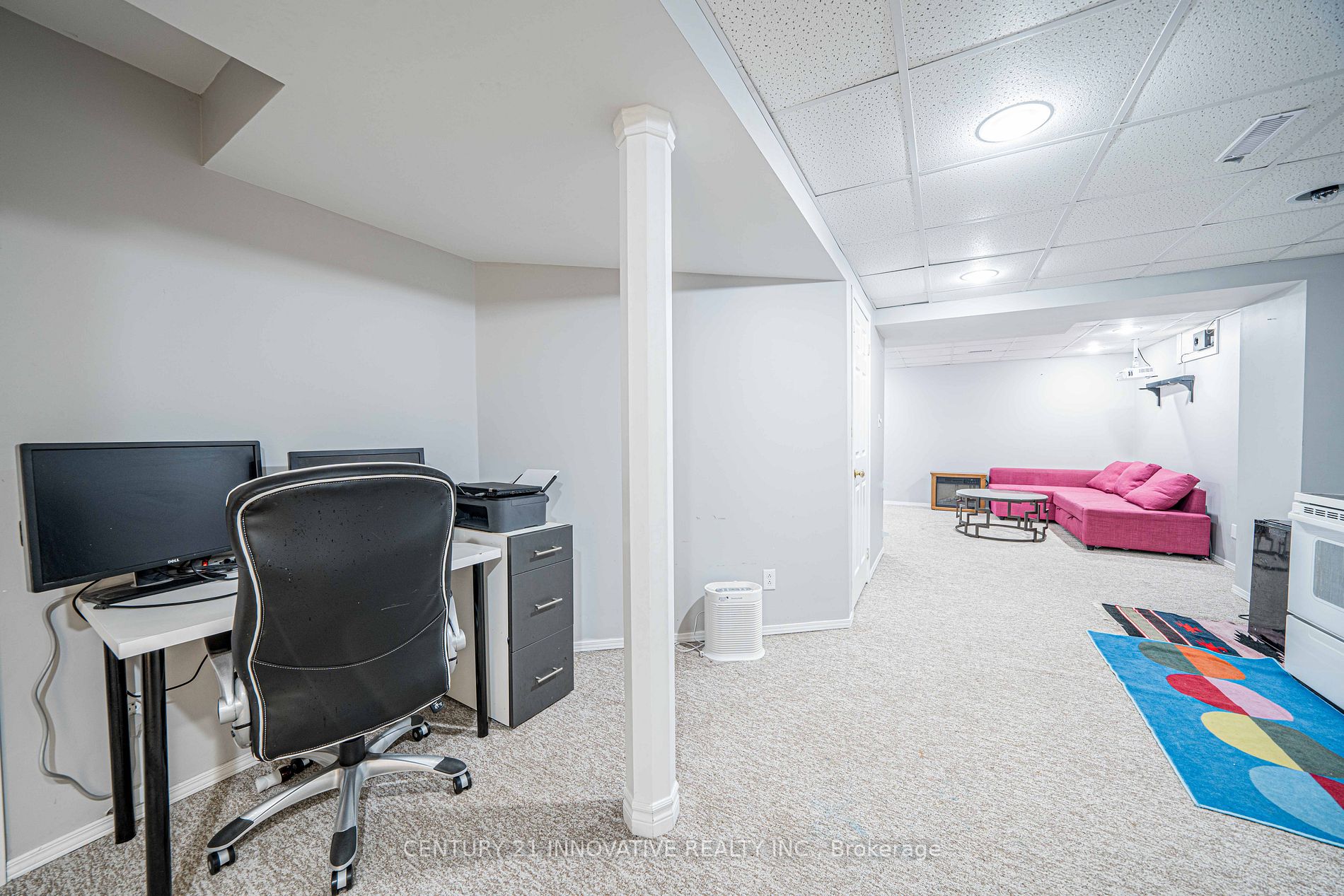 53 Smith Dr