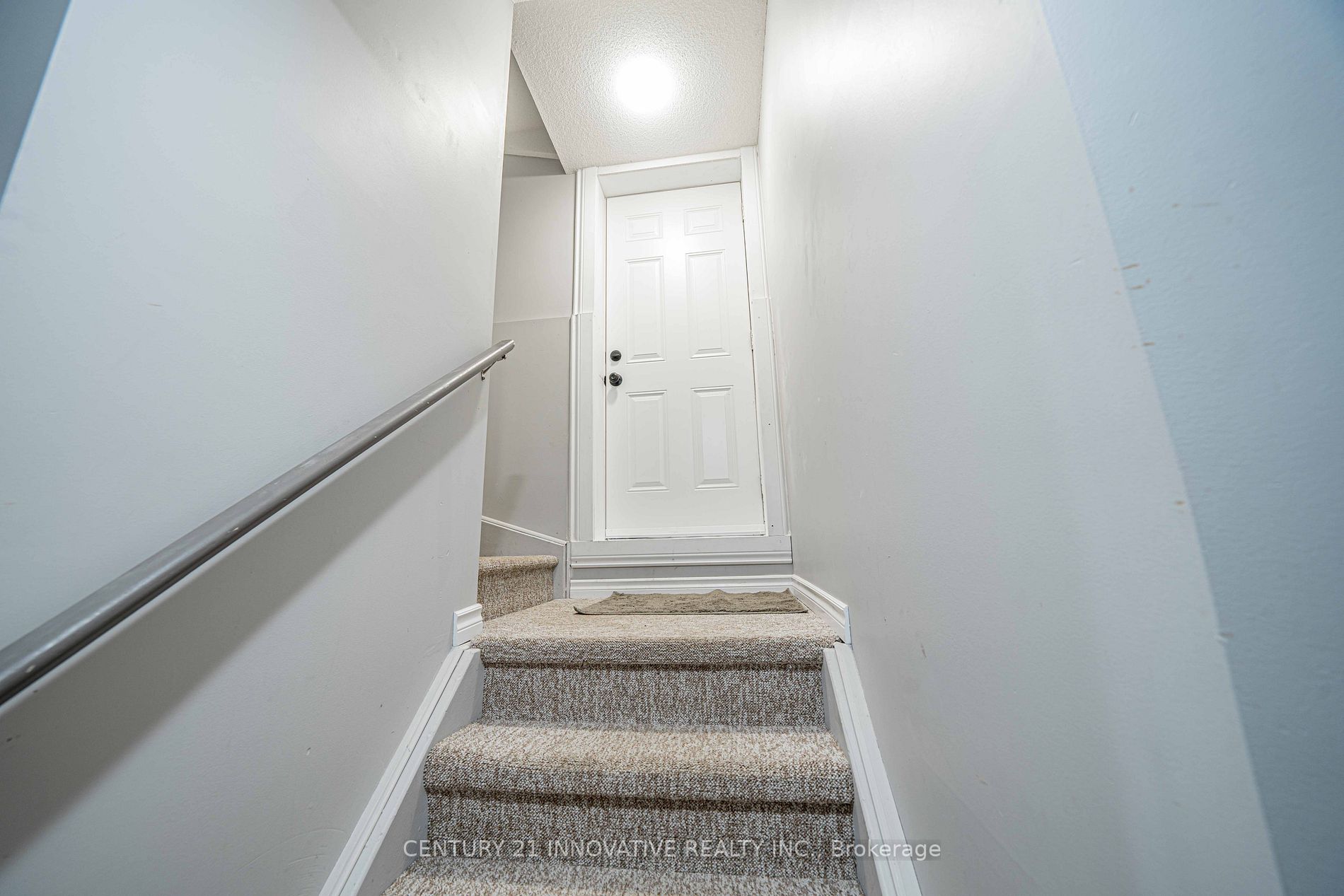 53 Smith Dr