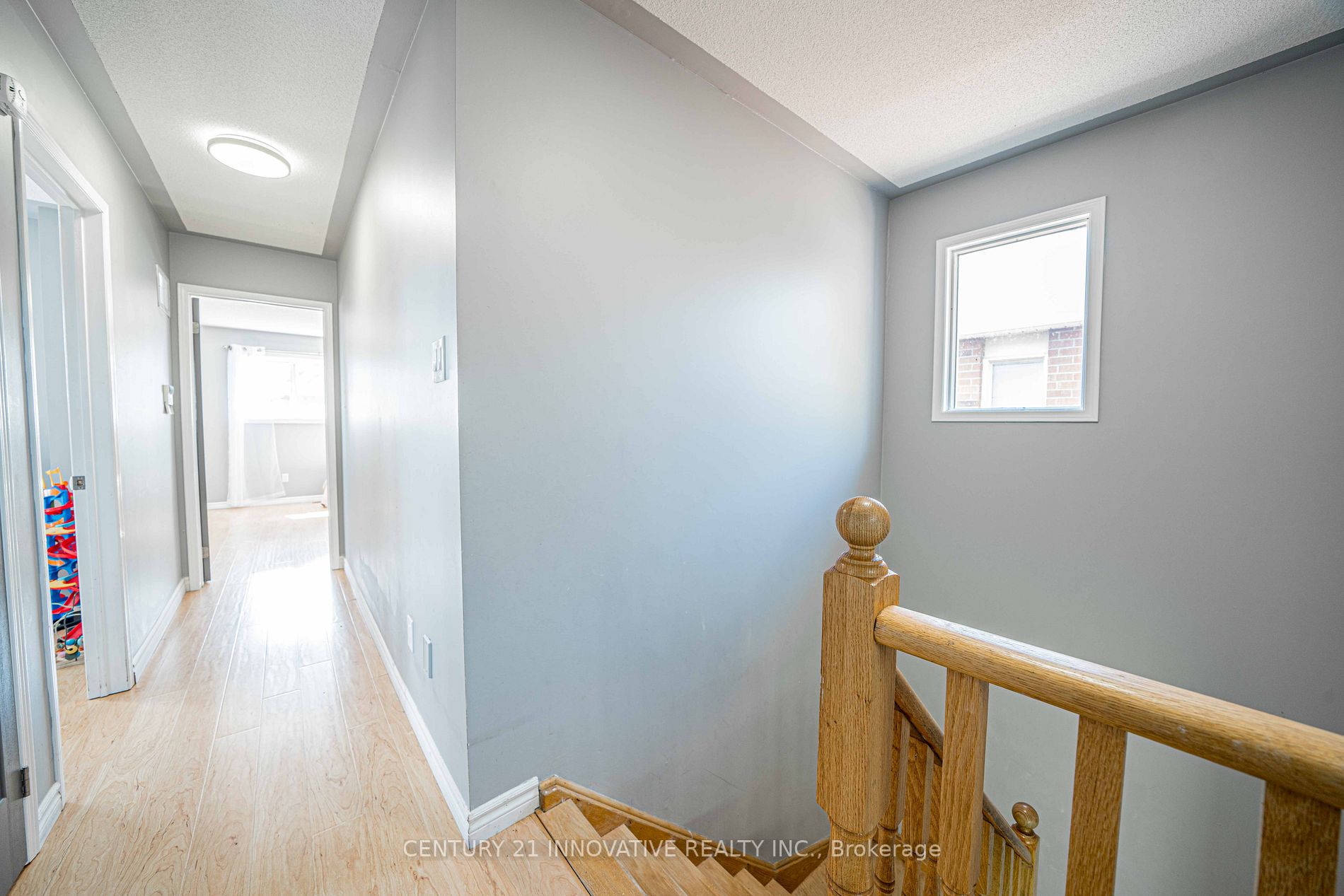 53 Smith Dr