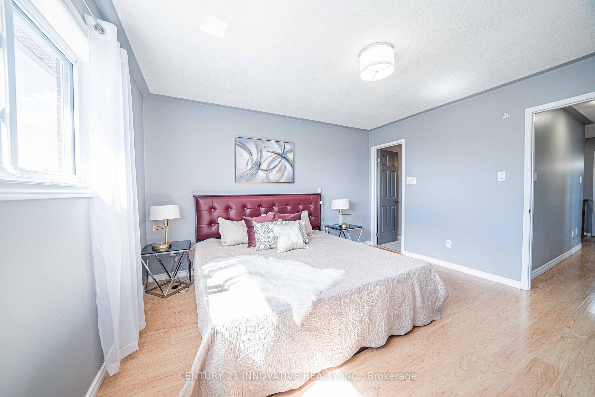 53 Smith Dr
