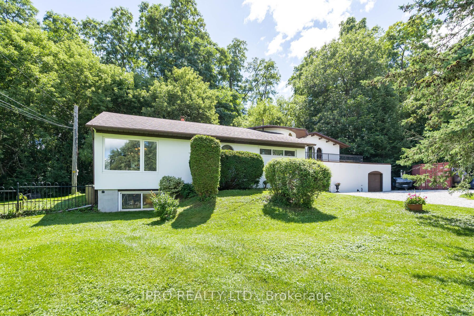 Listing W6736840 - Large Photo # 2
