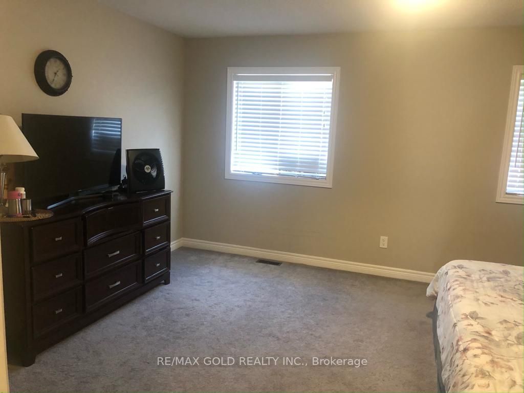 11 Doris Pawley Cres
