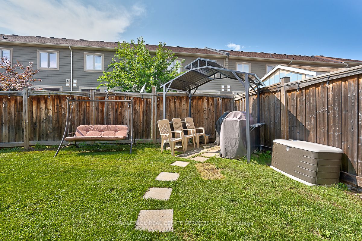 176 Giddings Cres