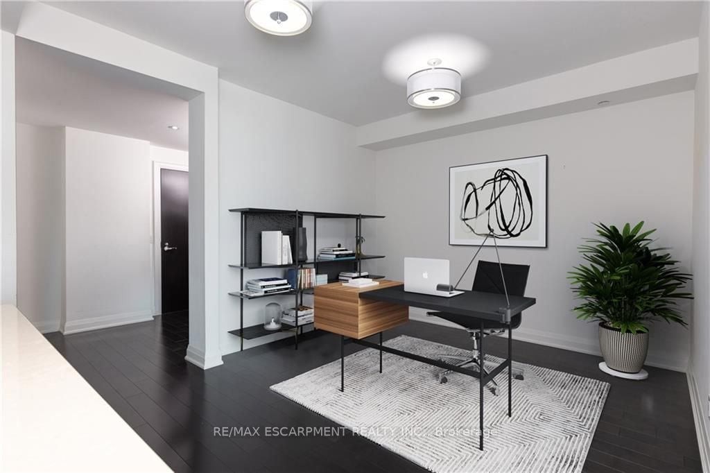 11 Bronte Rd S, #316