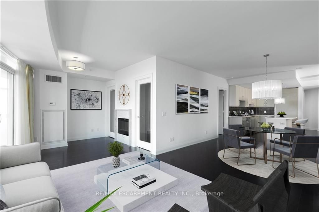 11 Bronte Rd S, #316