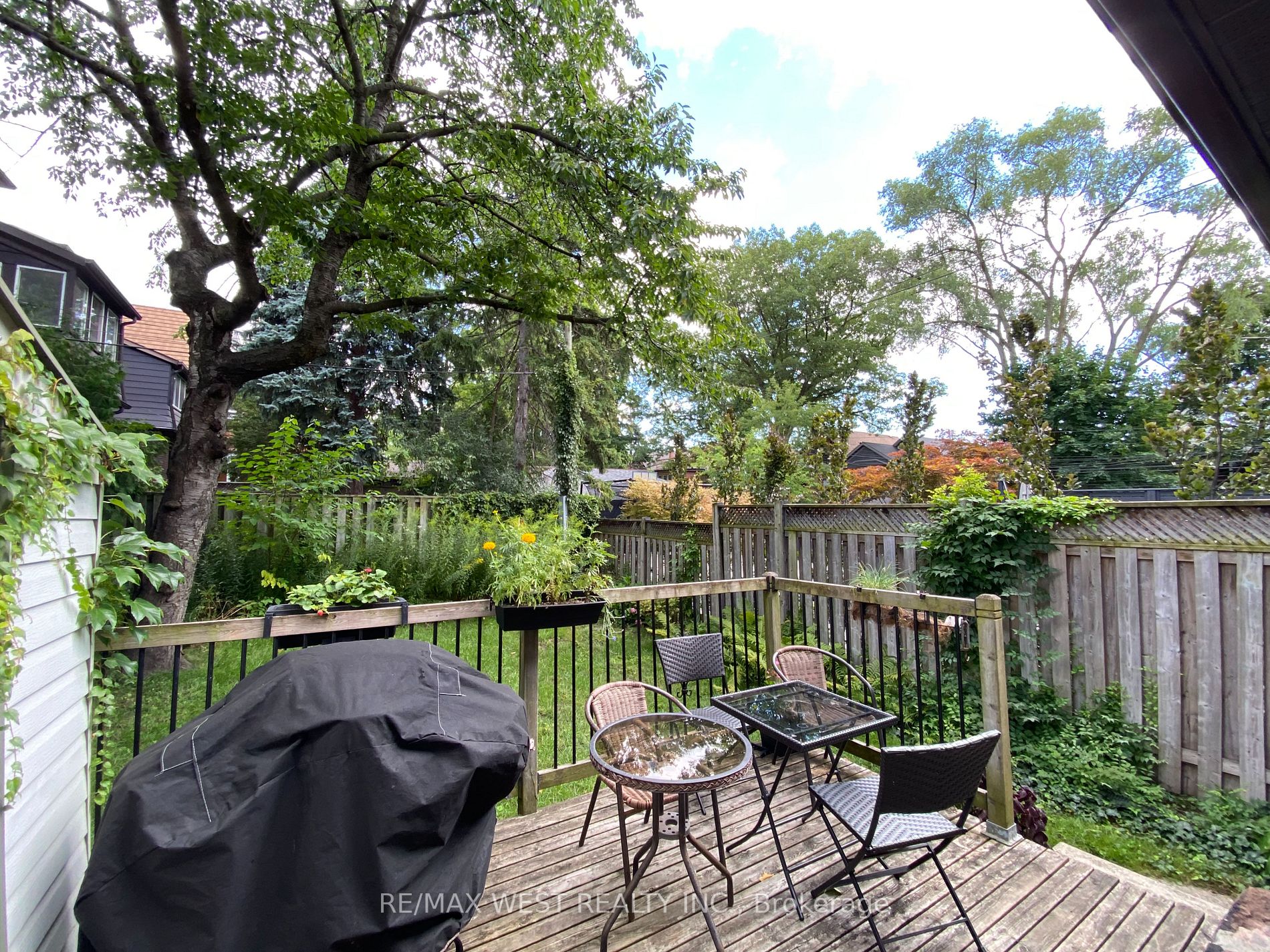 231 Indian Rd
