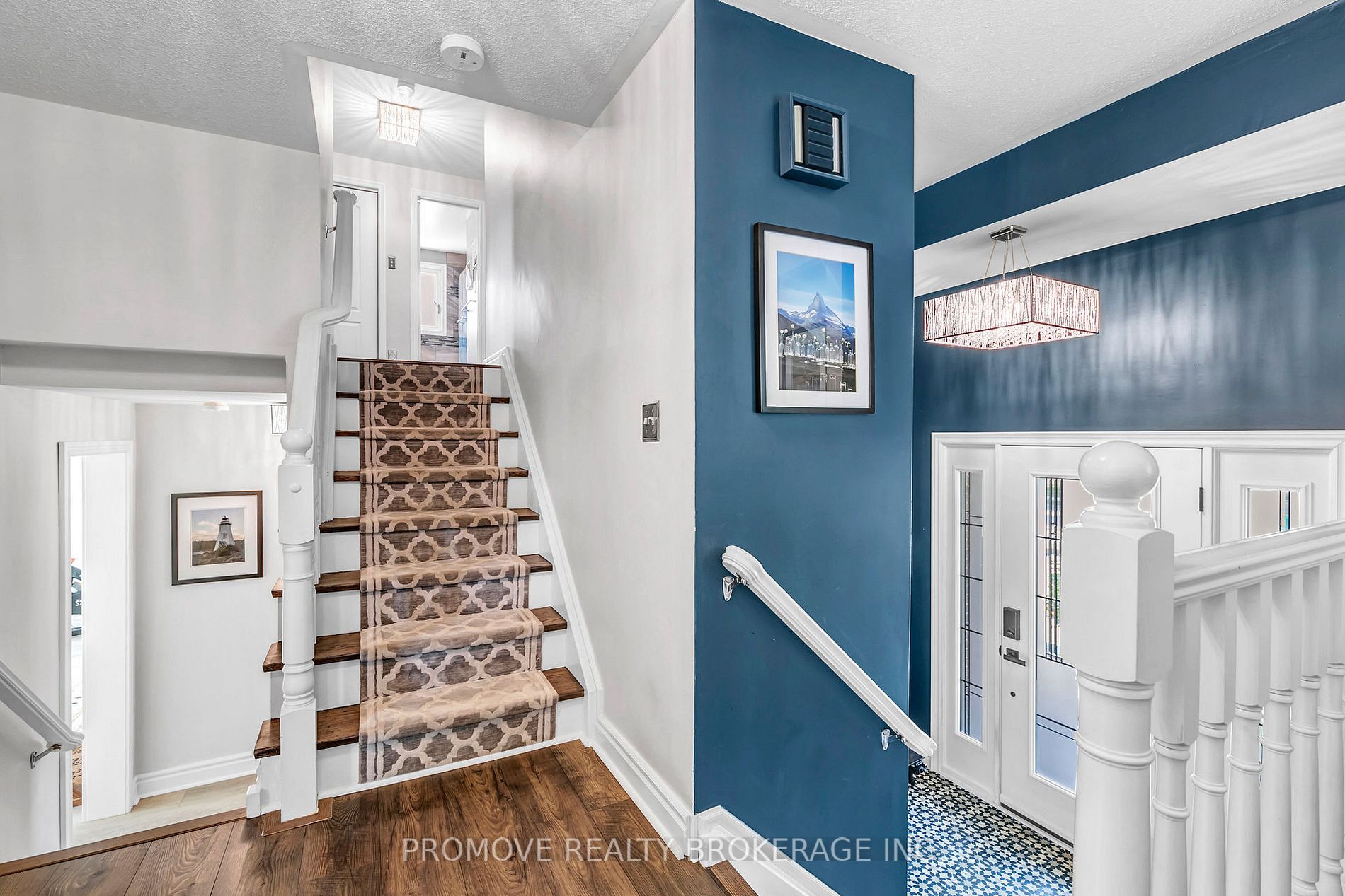 68 Irwin Cres