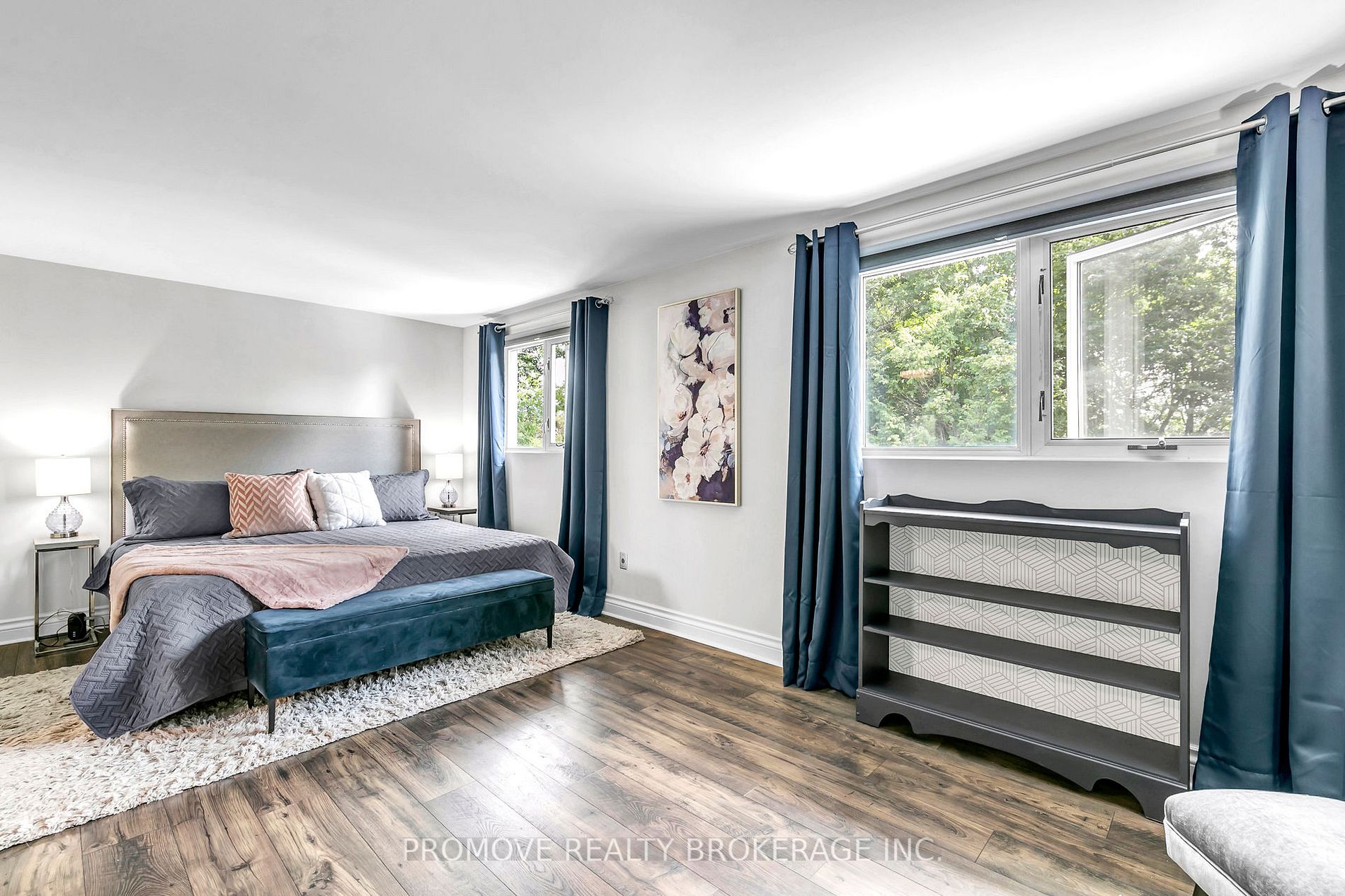 68 Irwin Cres