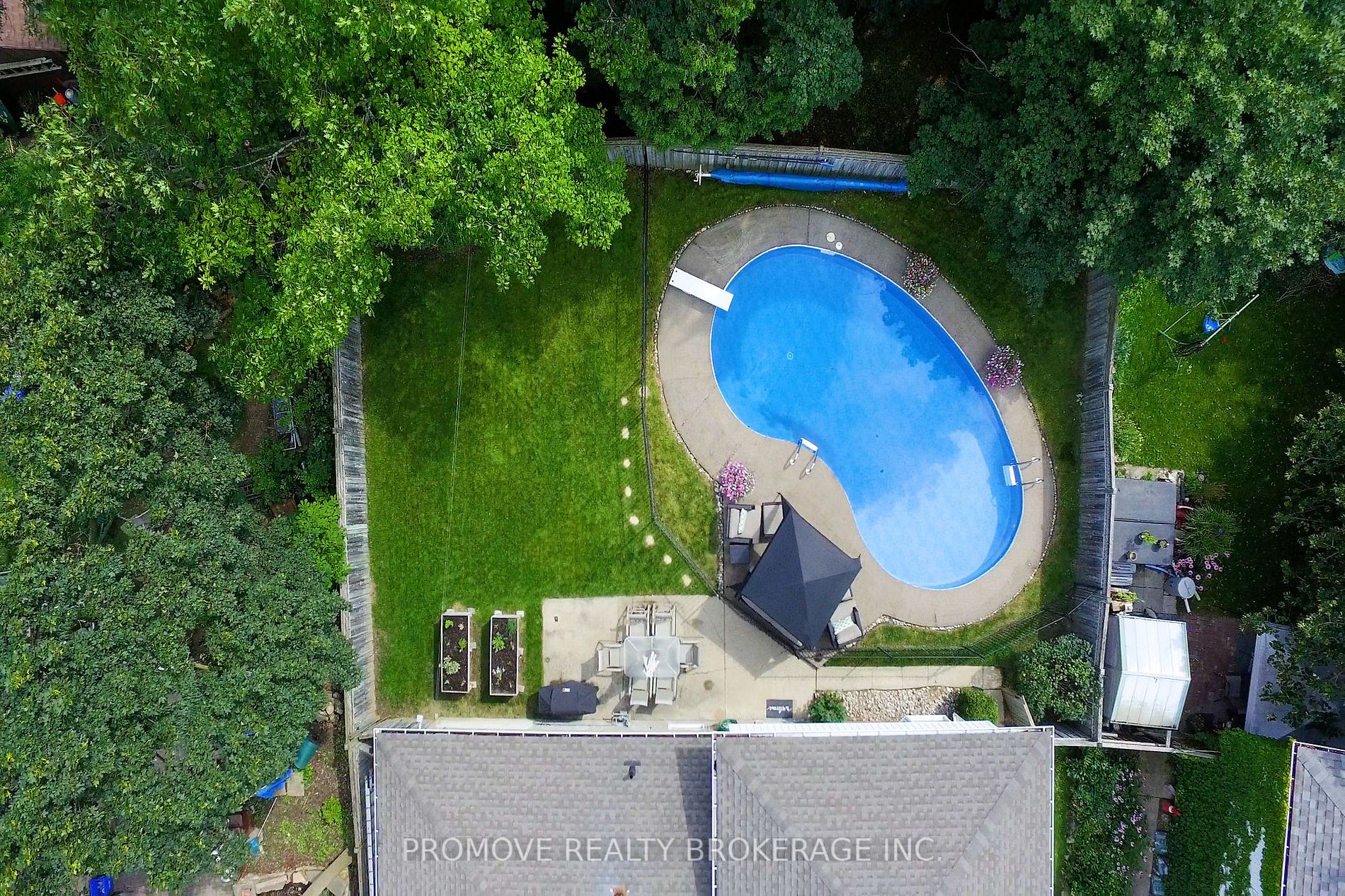 68 Irwin Cres