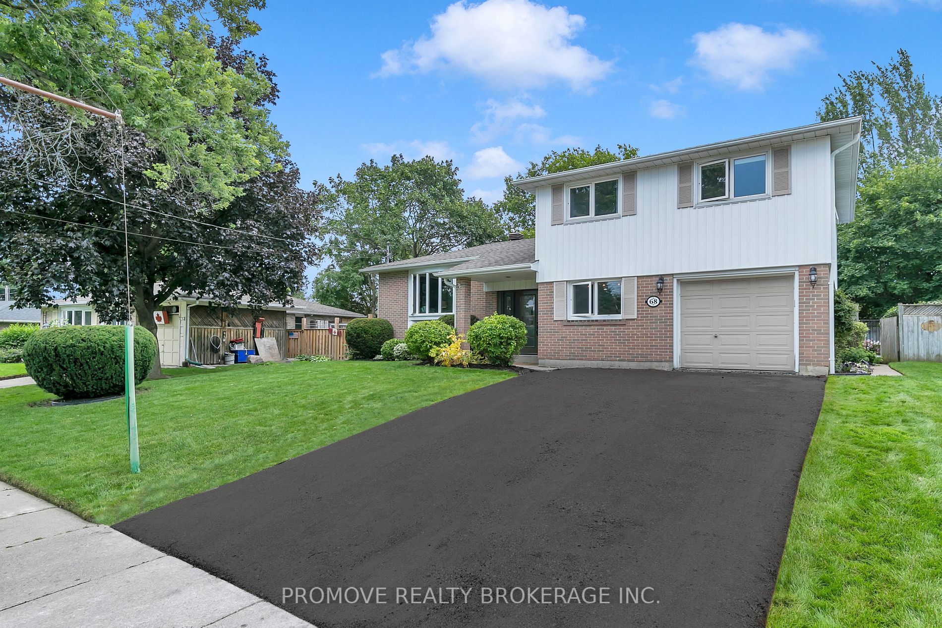 68 Irwin Cres