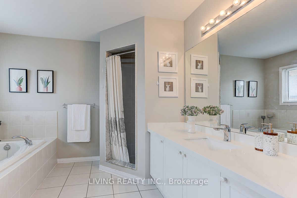 61 Knightswood Cres