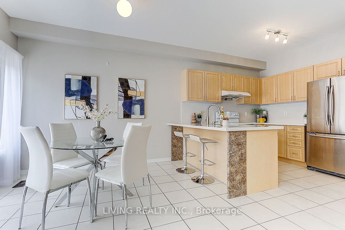 61 Knightswood Cres