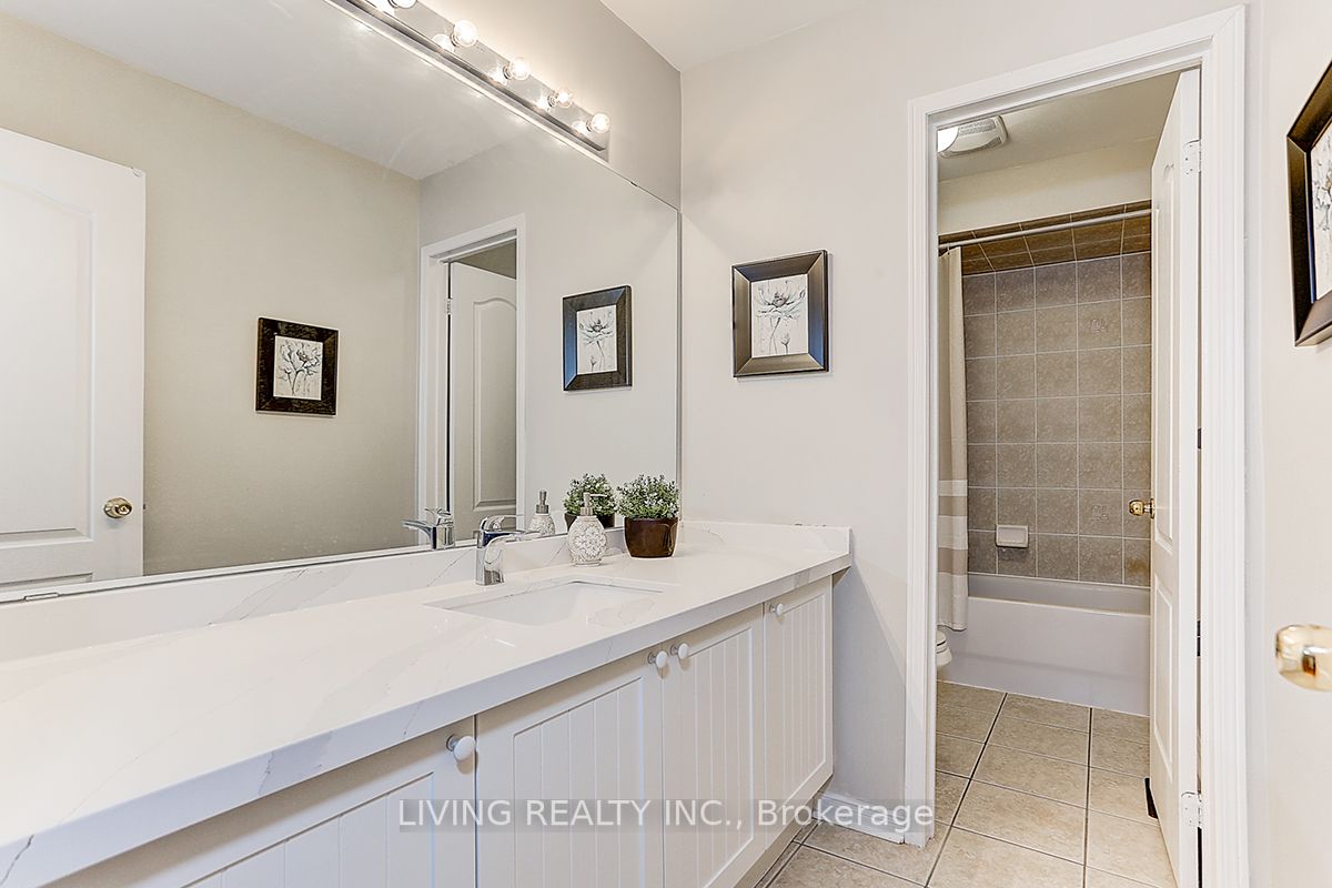 61 Knightswood Cres