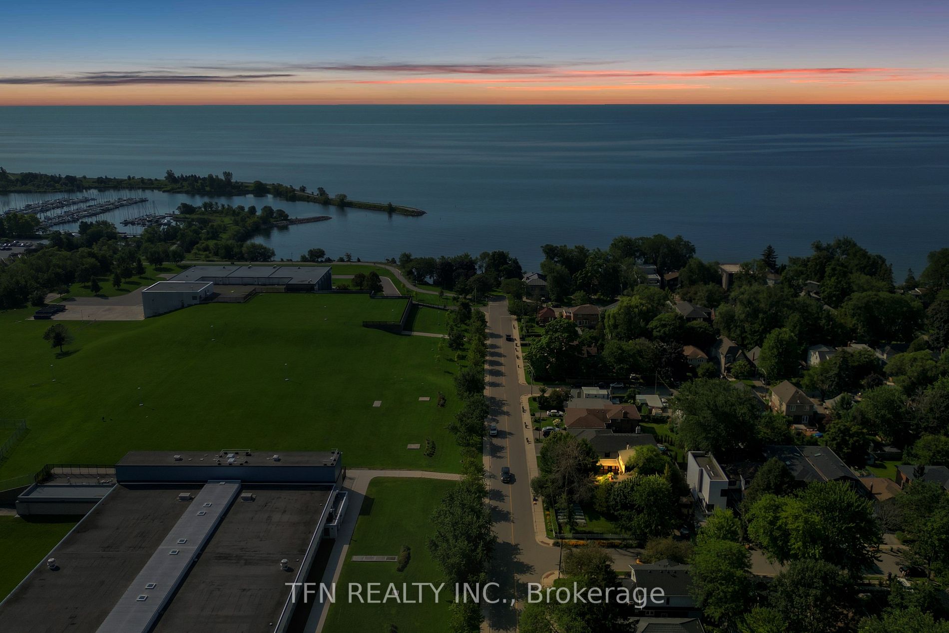 Listing W6737692 - Large Photo # 2