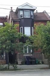 2011 Dundas St W
