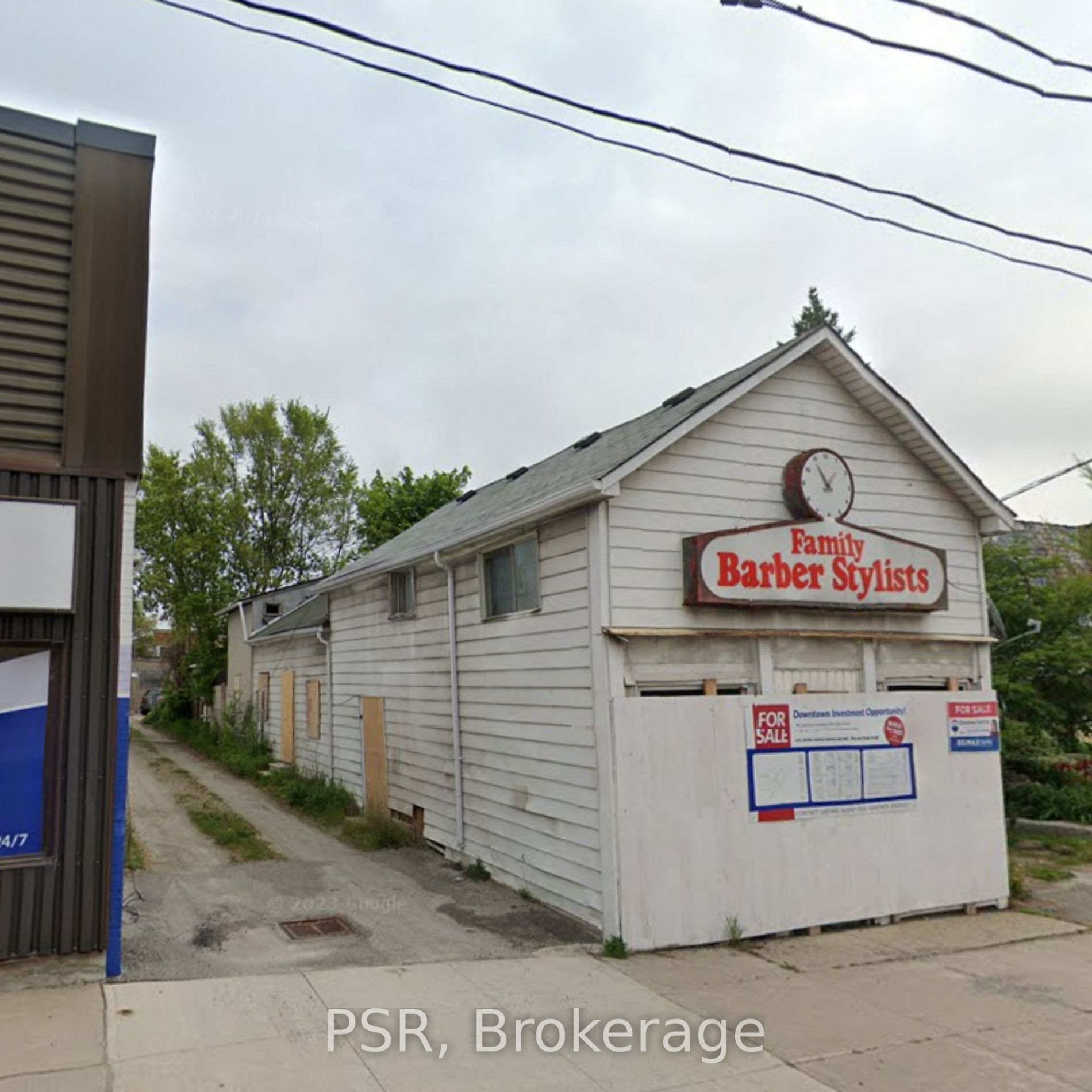 5 Main St N