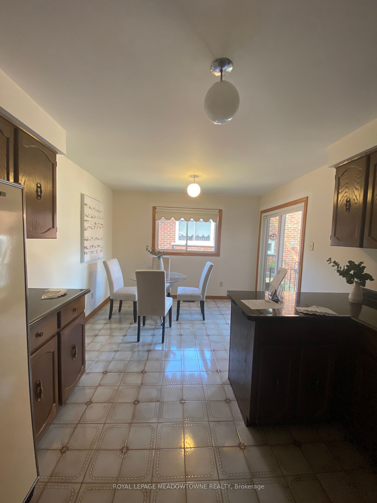 209 Consulate Rd