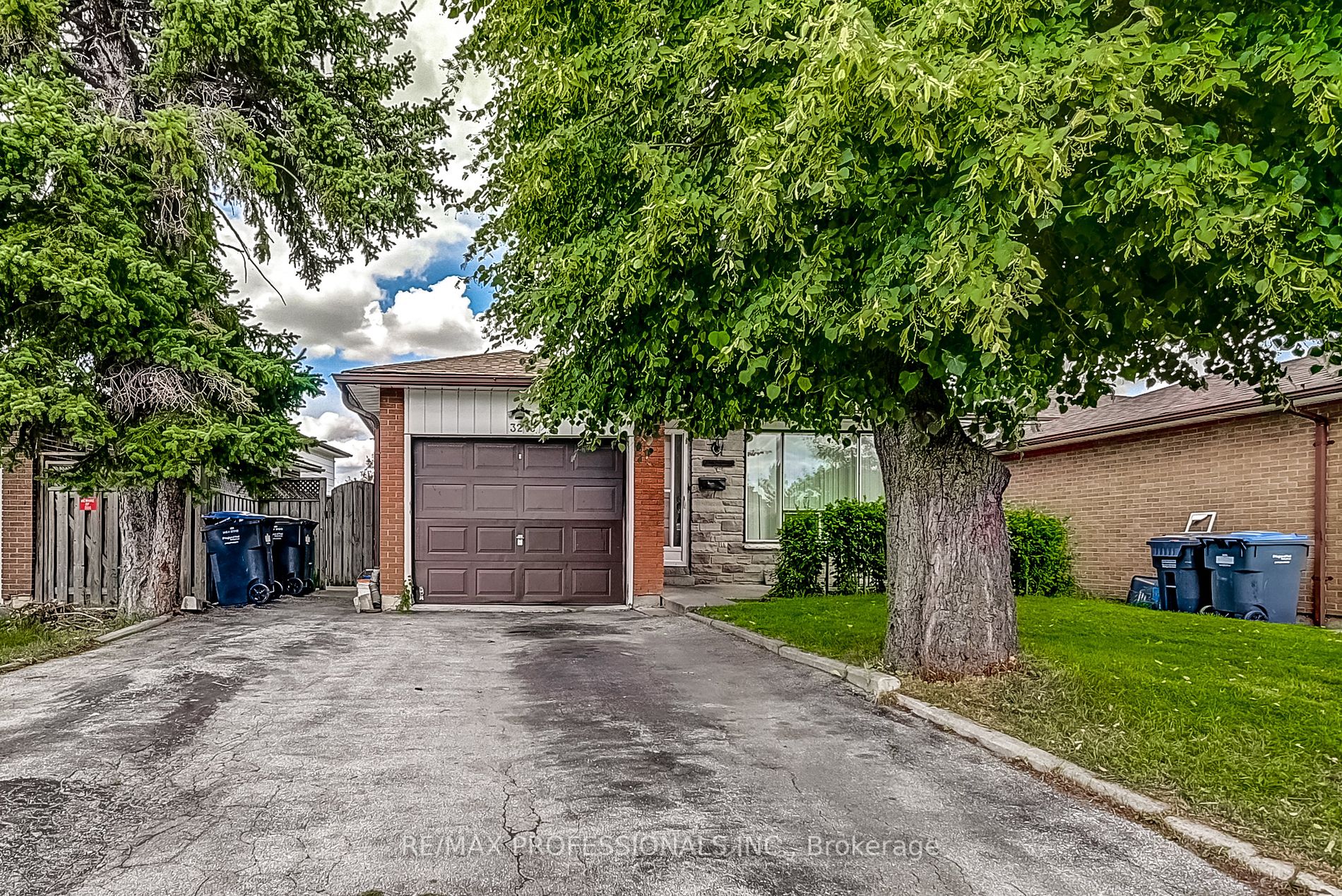 3218 Monica Dr