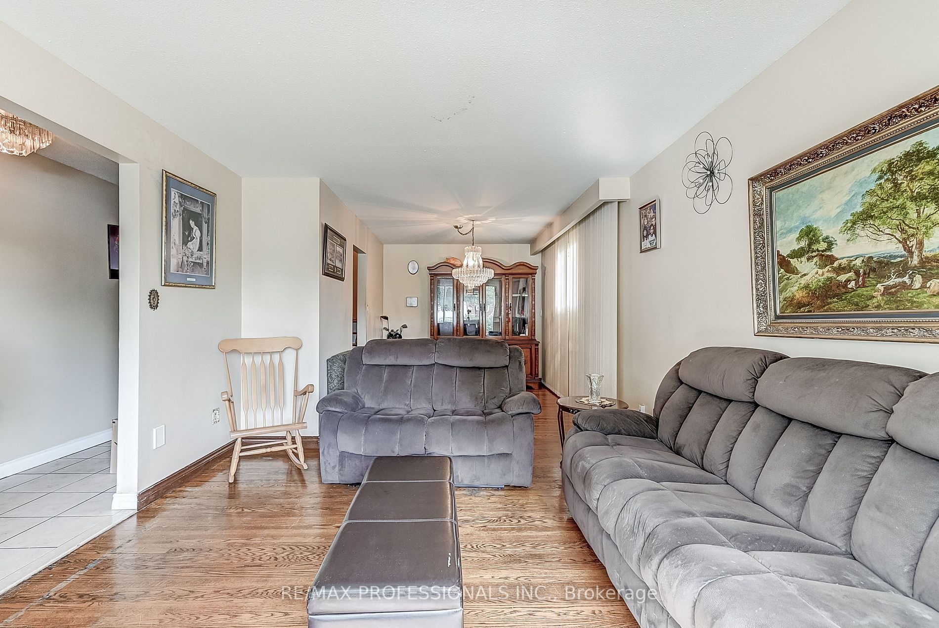 3218 Monica Dr