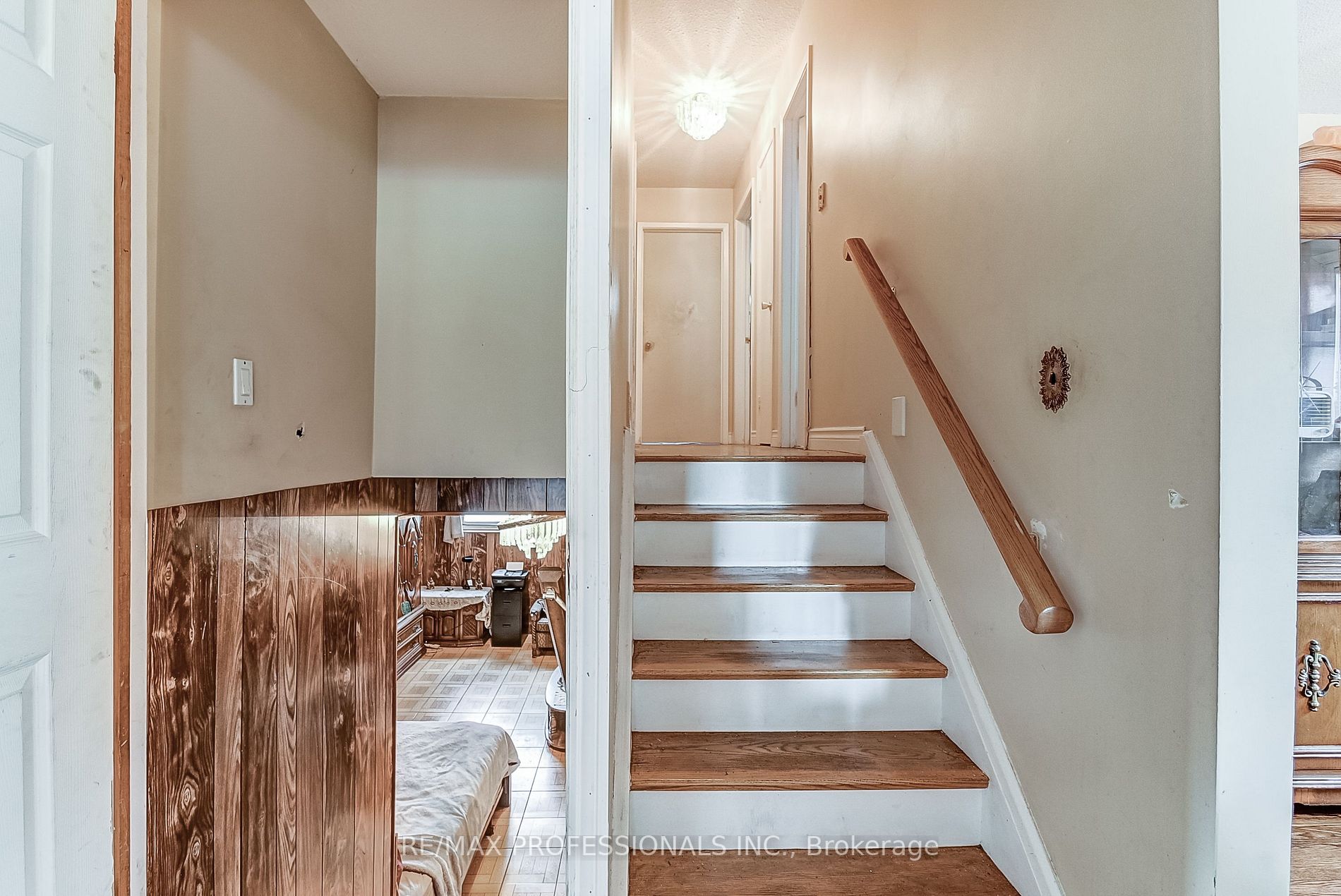 3218 Monica Dr