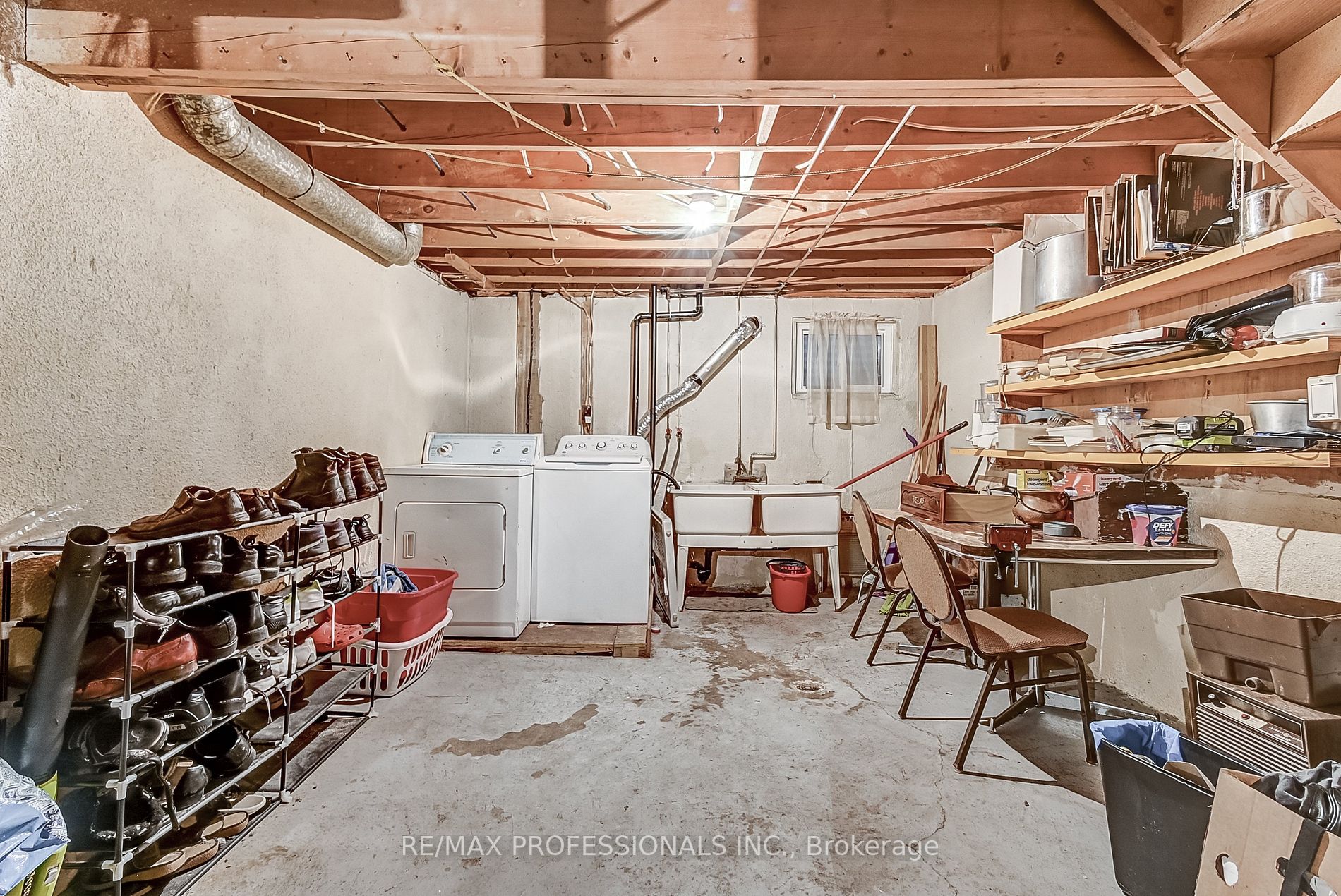 3218 Monica Dr