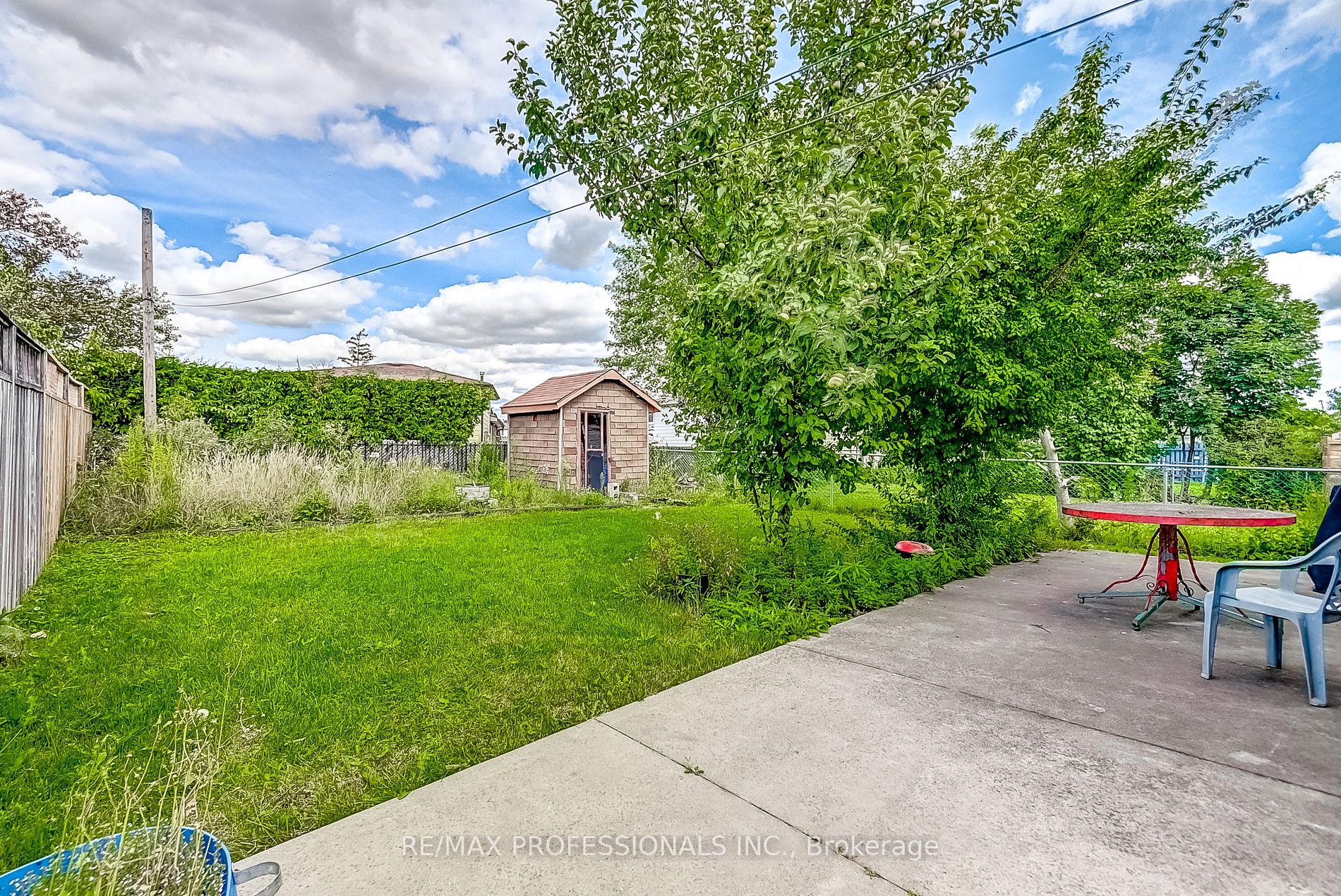 3218 Monica Dr