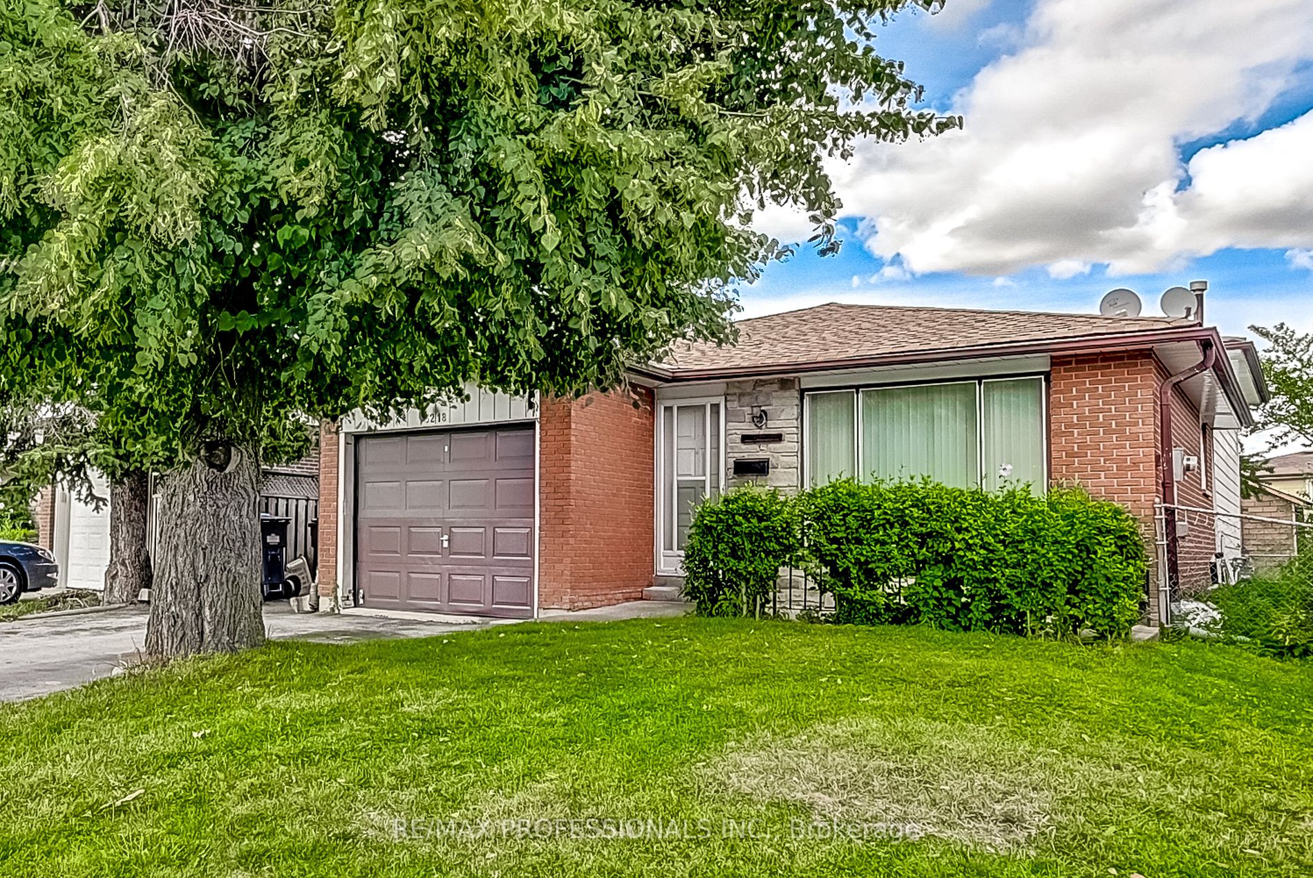 3218 Monica Dr