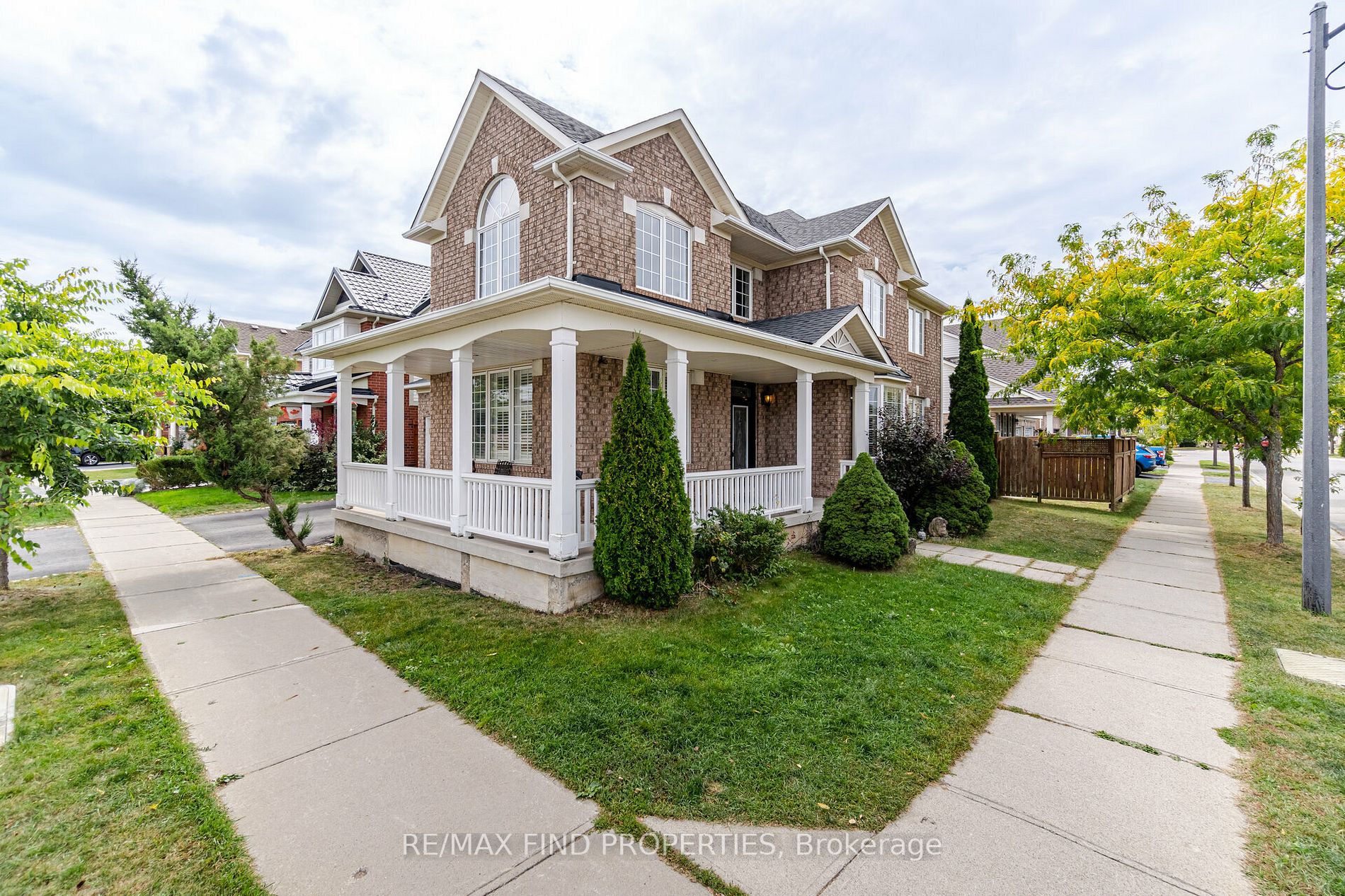 Listing W6738810 - Large Photo # 1