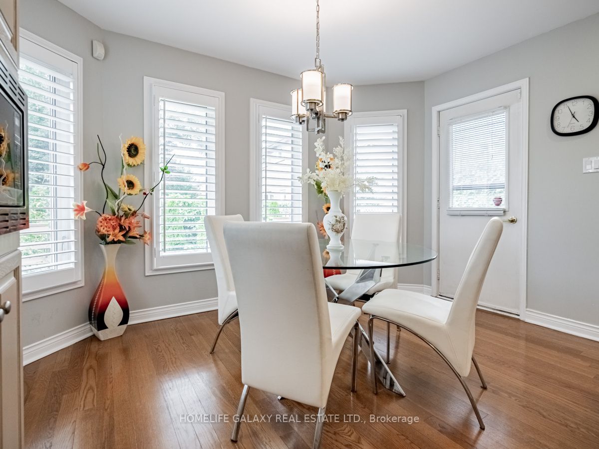 13 Major William Sharpe Dr