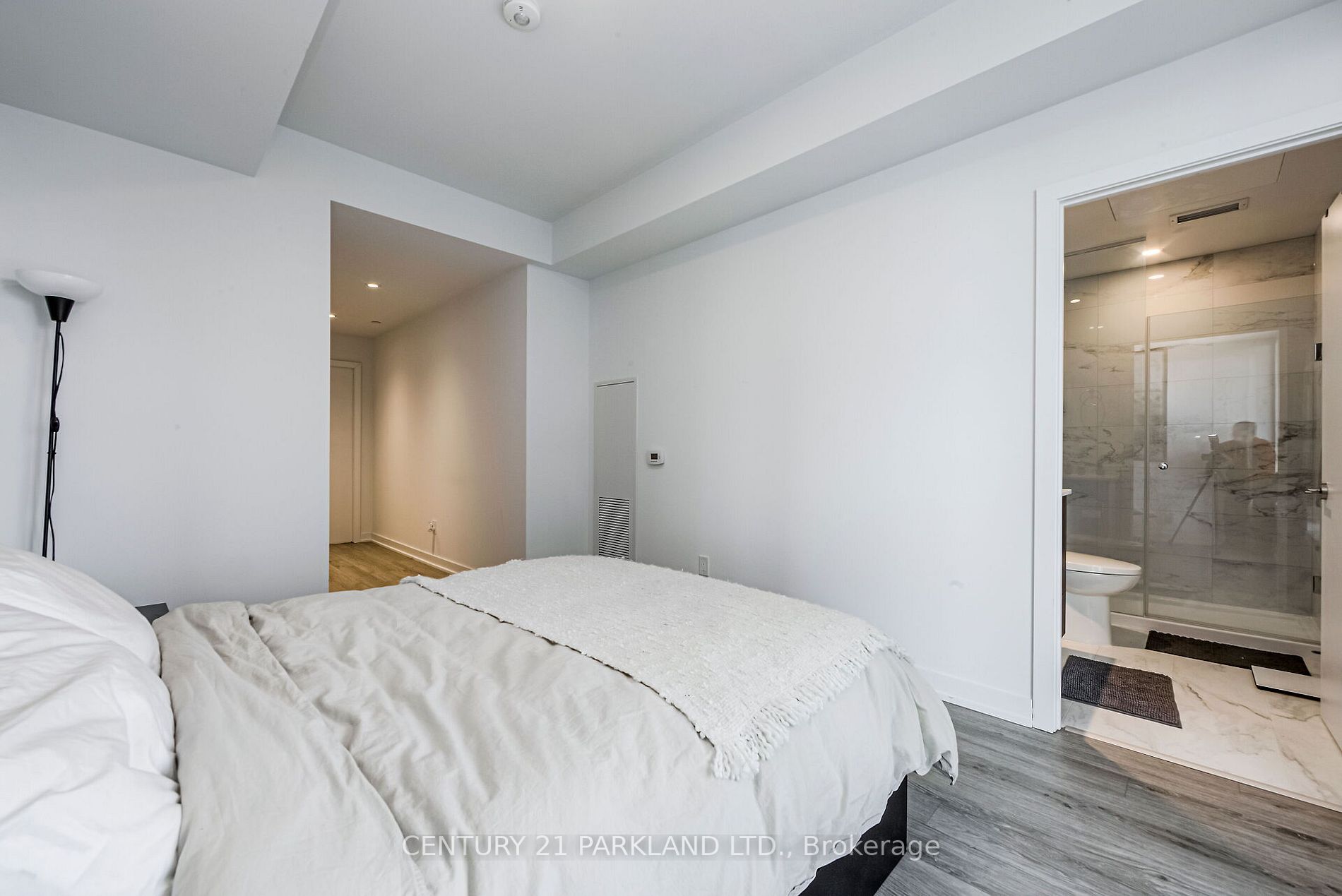 1928 Lake Shore Blvd W, #2802