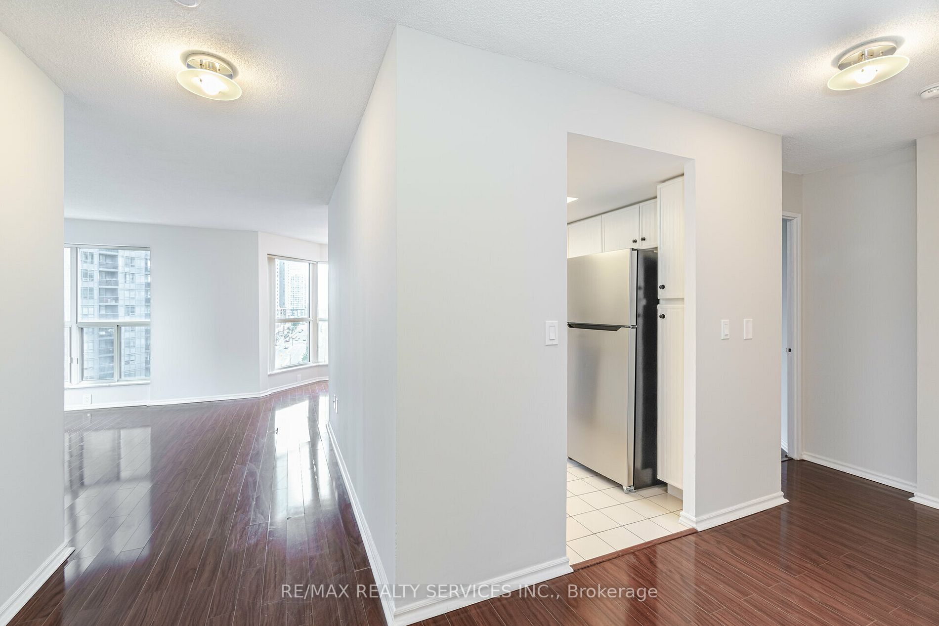 325 Webb Dr, #1004