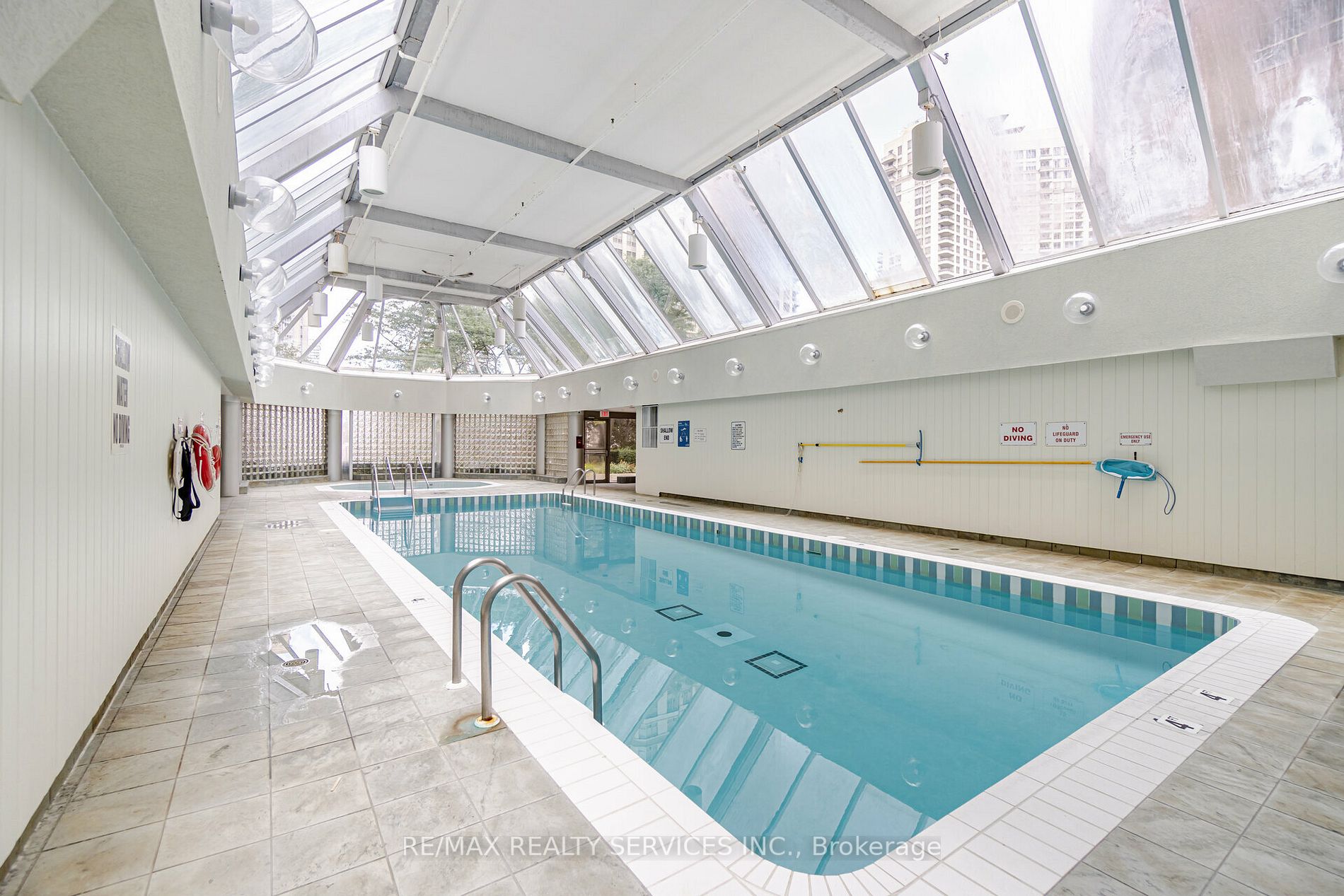 325 Webb Dr, #1004
