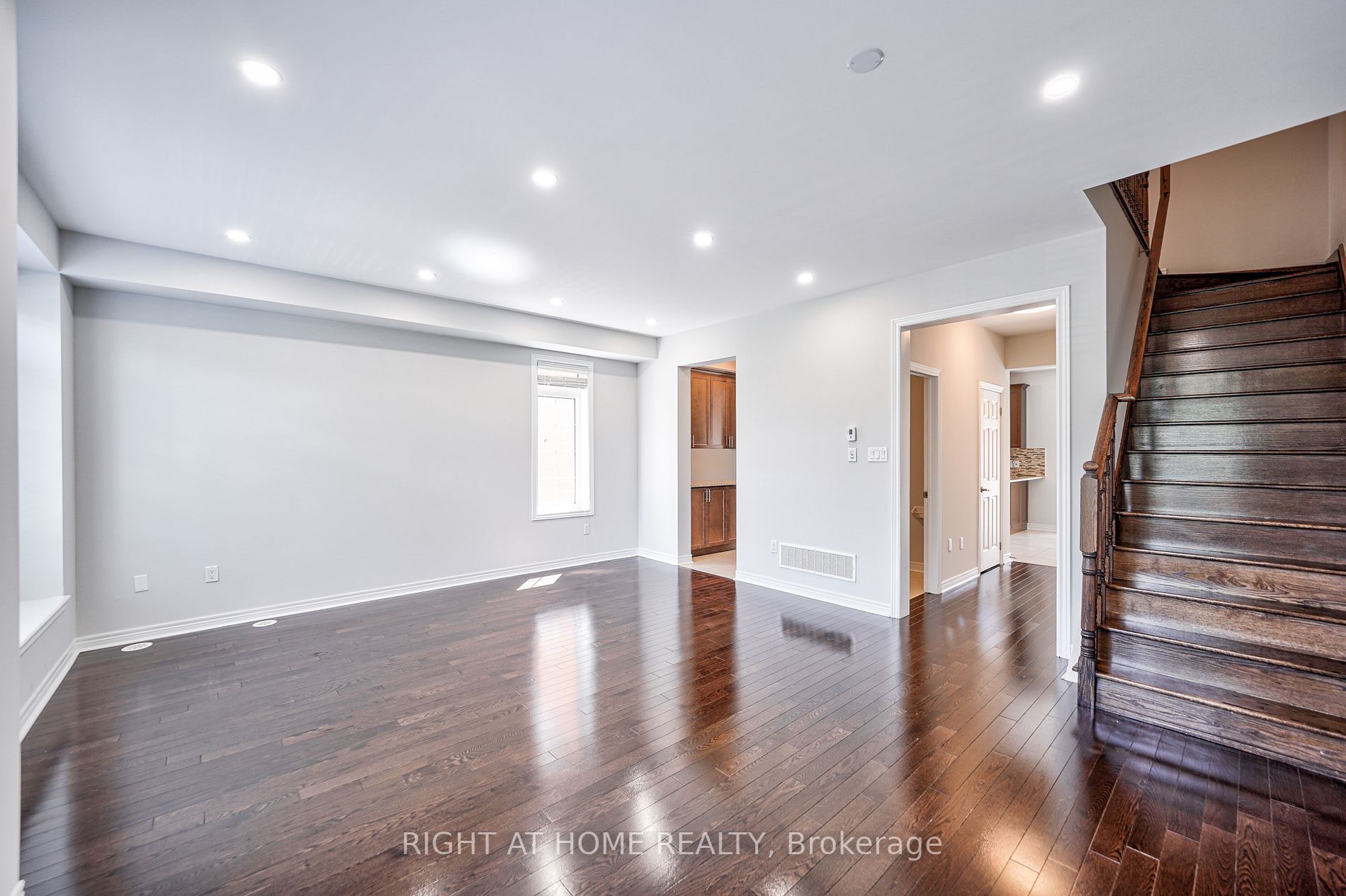 3074 Eberly Woods Drive