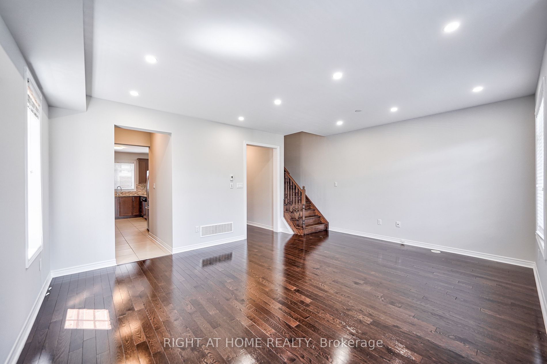 3074 Eberly Woods Drive