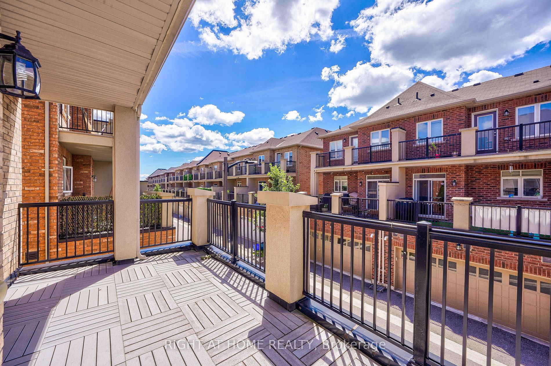 3074 Eberly Woods Drive