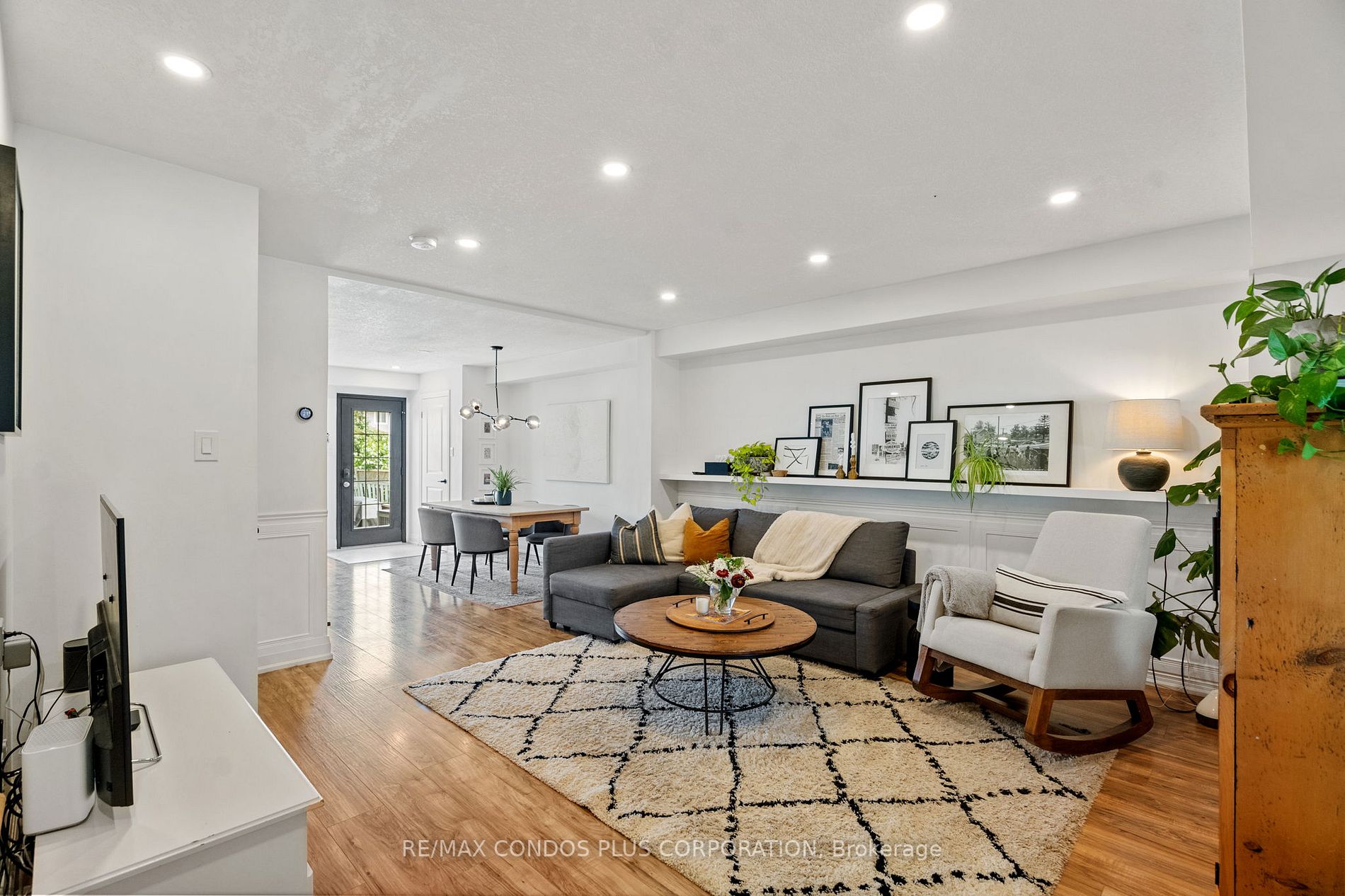 9 Harshaw Rd