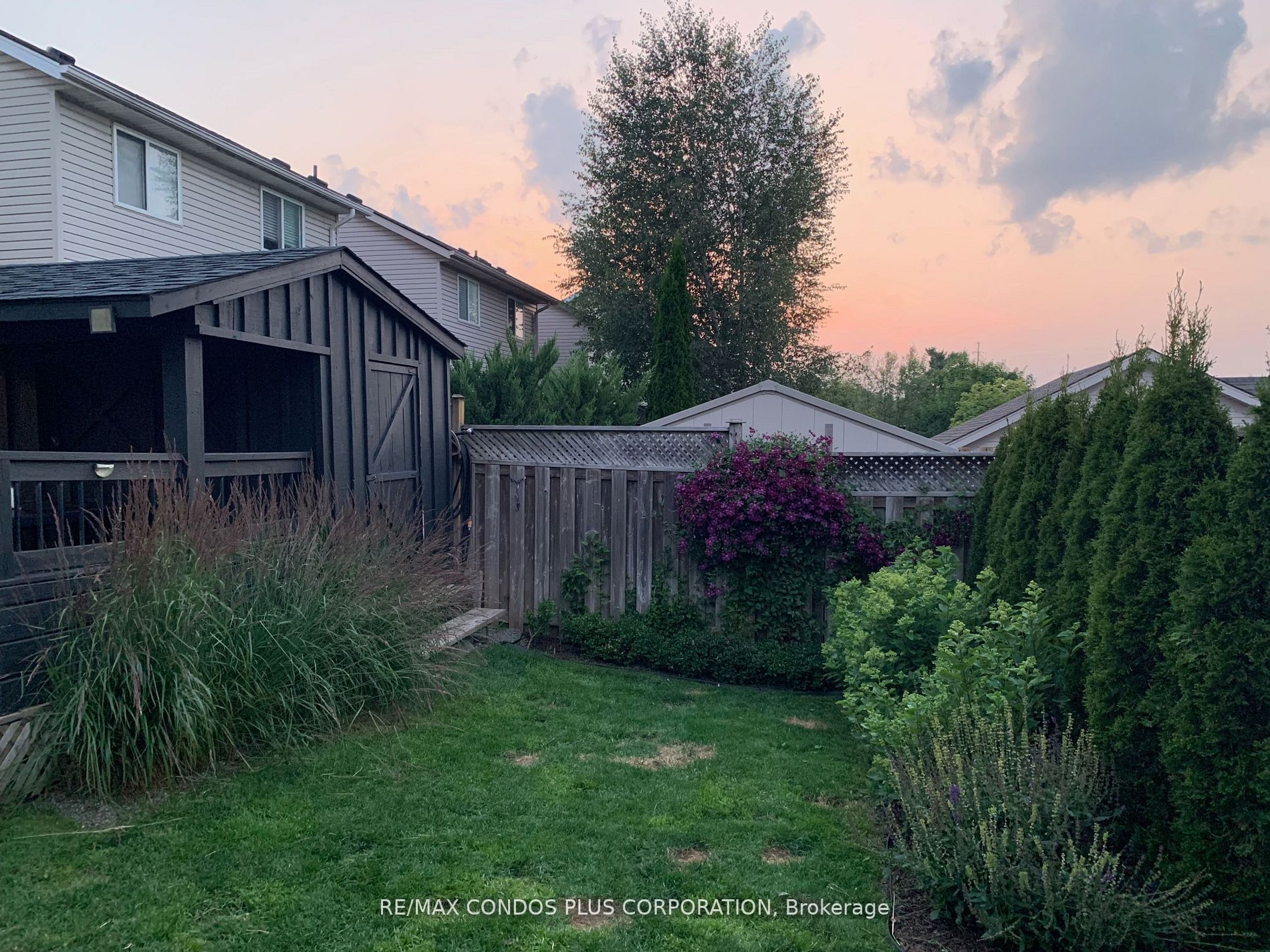 9 Harshaw Rd